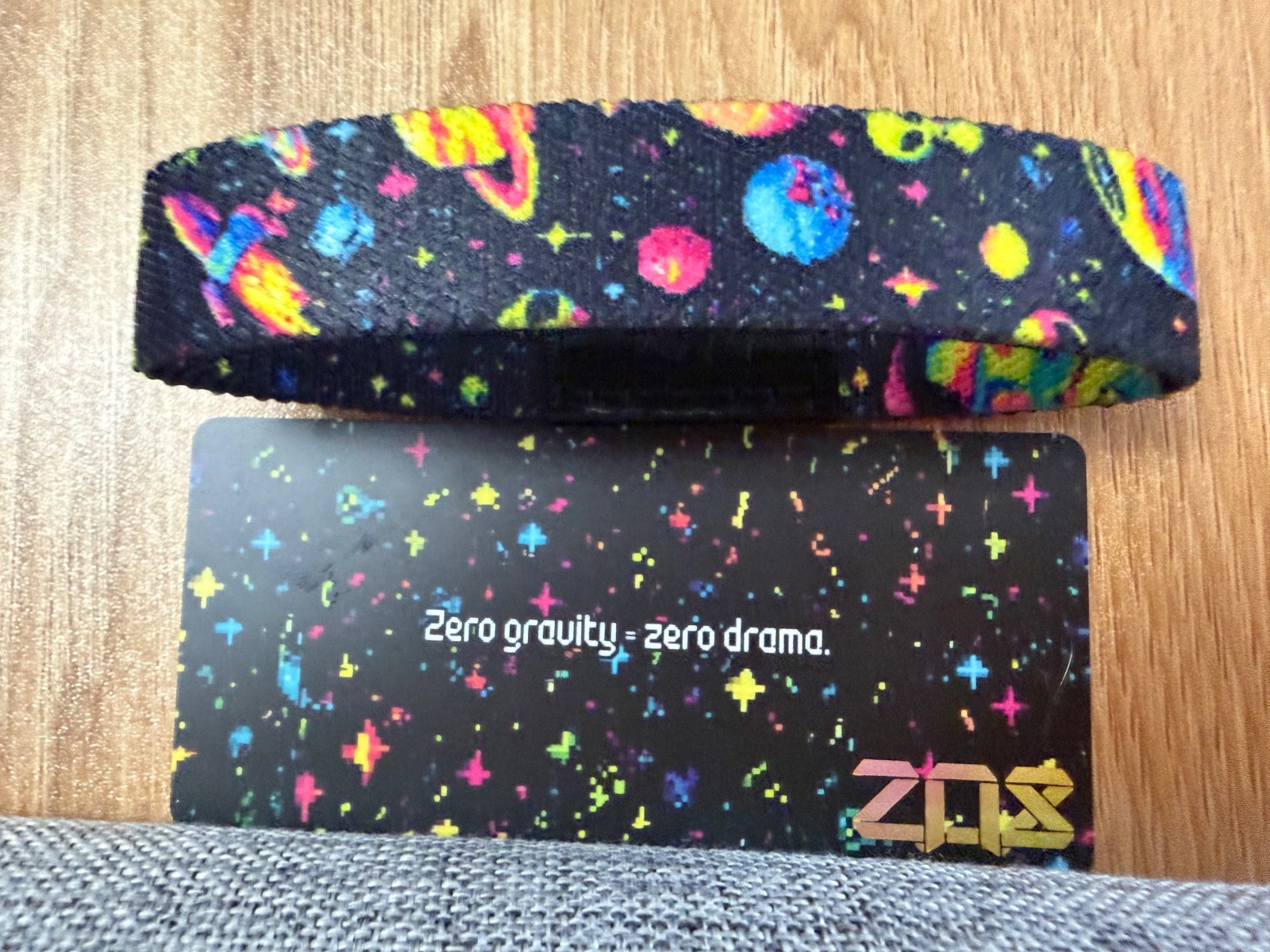 “ZOX COME IN PEACE” SMALL NIP $6 SHIPPING FOR UP TO 8