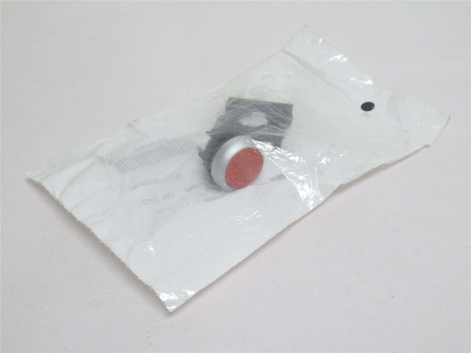 240337 New-No Box; Eaton M22-D-R Flush Red Non-Illuminated Pushbutton Operator