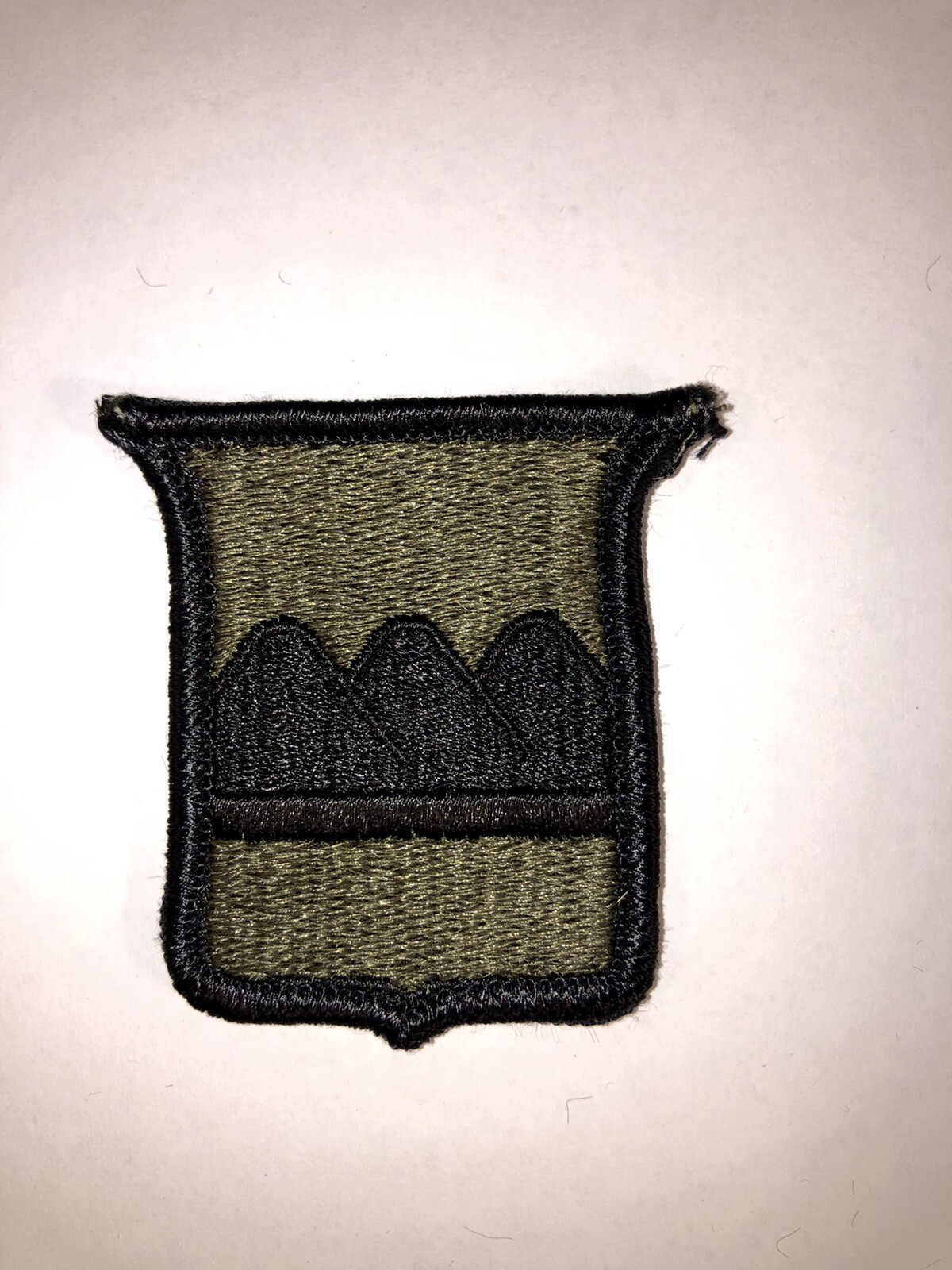 80th Infantry / Training Division Subdued U.S. Army Shoulder Patch Insignia