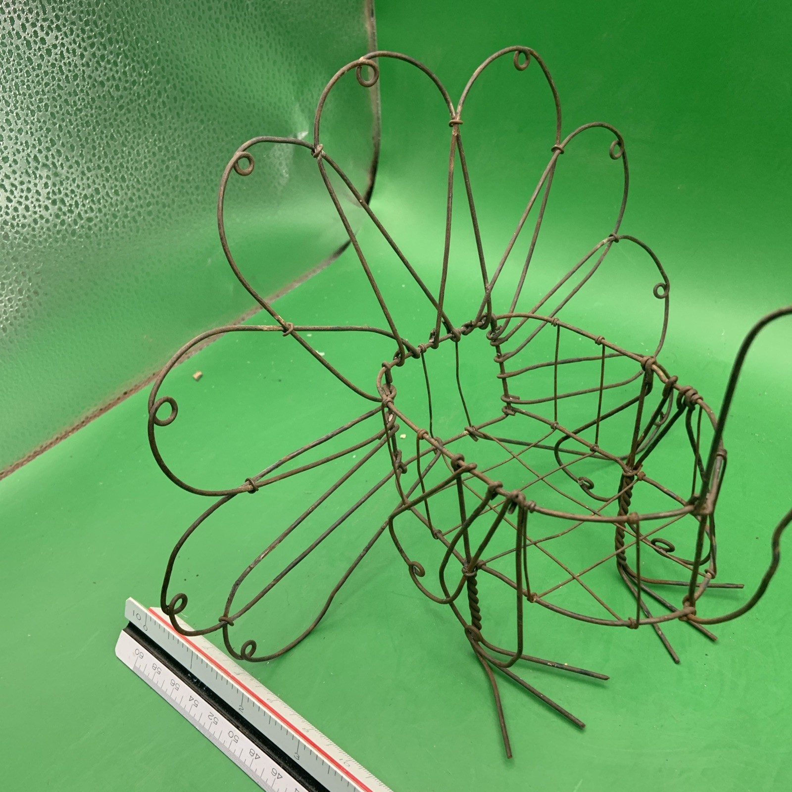 Vintage Metal Wire Turkey Basket.