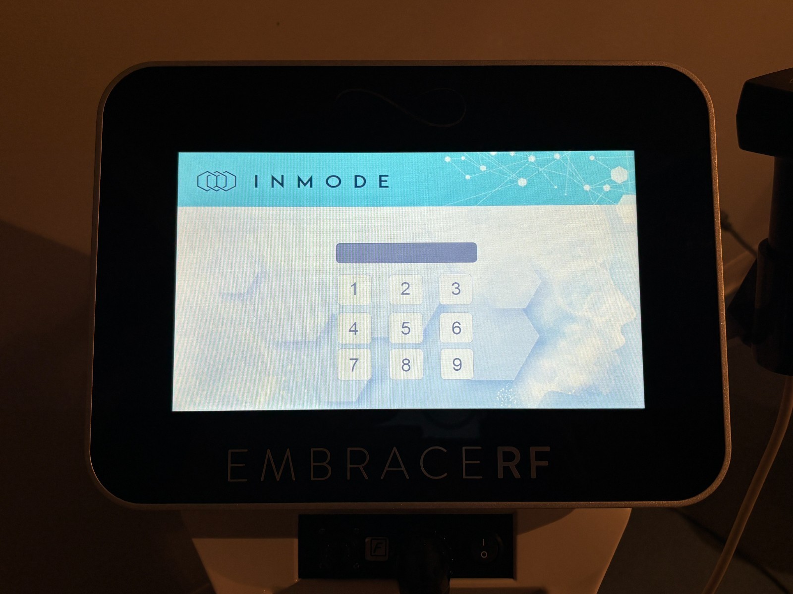 InMode Morpheus 8 RF + EmbraceRF Neck Tightening - 2020 Platform - Excellent