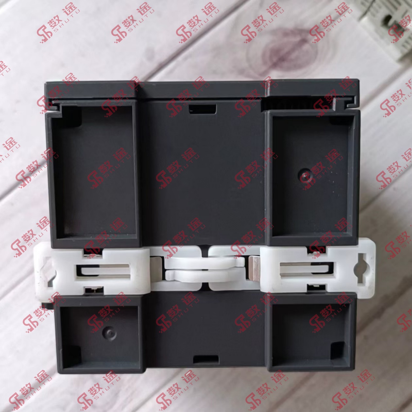 1PCS New Delta AS332T-A PLC Module IN BOX
