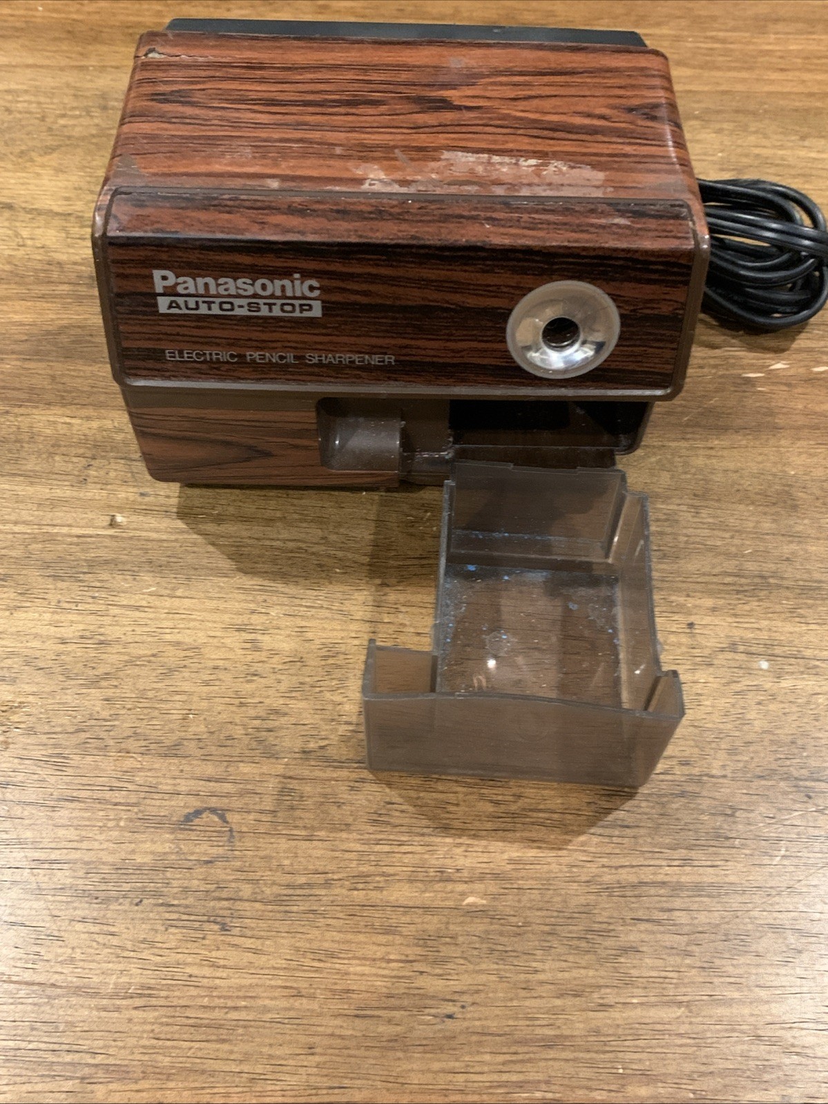 Panasonic KP-110 Auto Stop Electric Pencil Sharpener - Tested Works Great