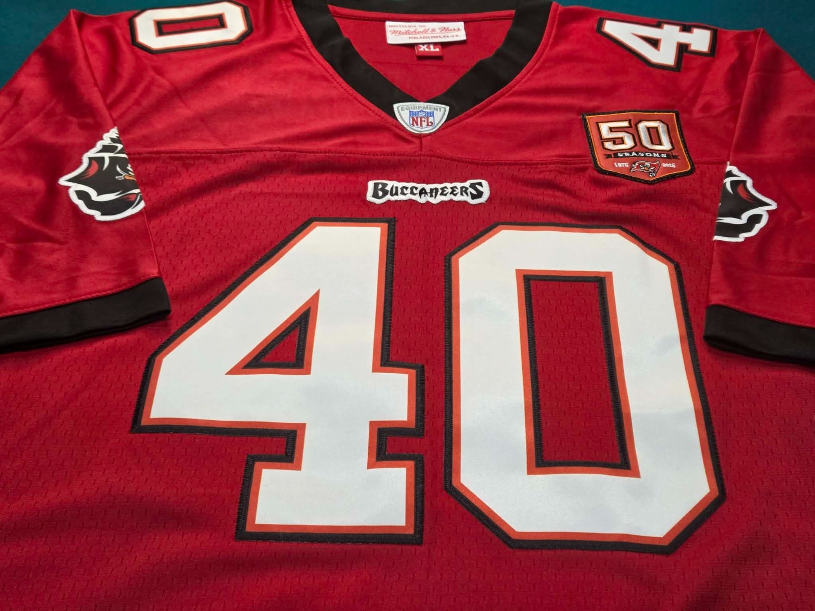 MIKE ALSTOTT **XL* 2000'S STYLE BUCS THROWBACK, SEWN, NEW!