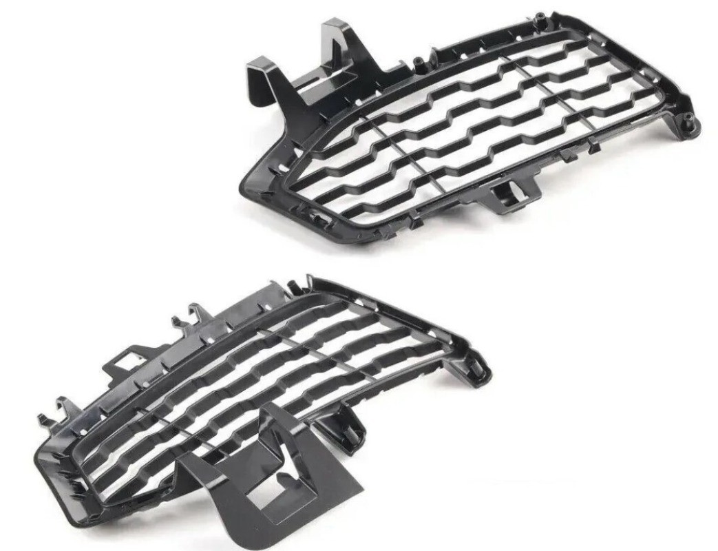 51118056494 and 51118056493 For BMW F32 F36 Front Bumper Fog Light Race Grille