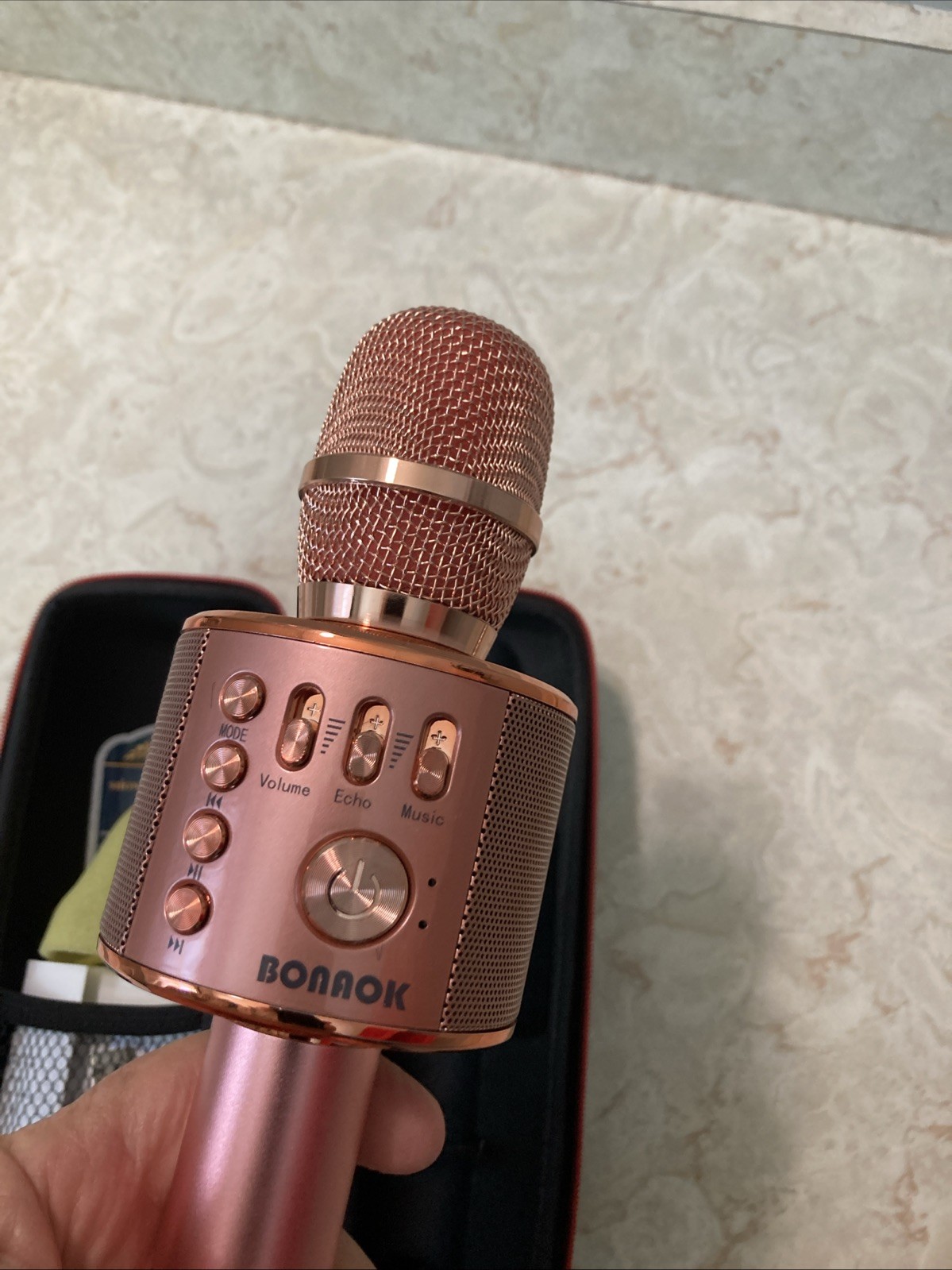 Bamako 3in1 Portable Handheld Wireless Bluetooth Karaoke Microphone/Speaker Case