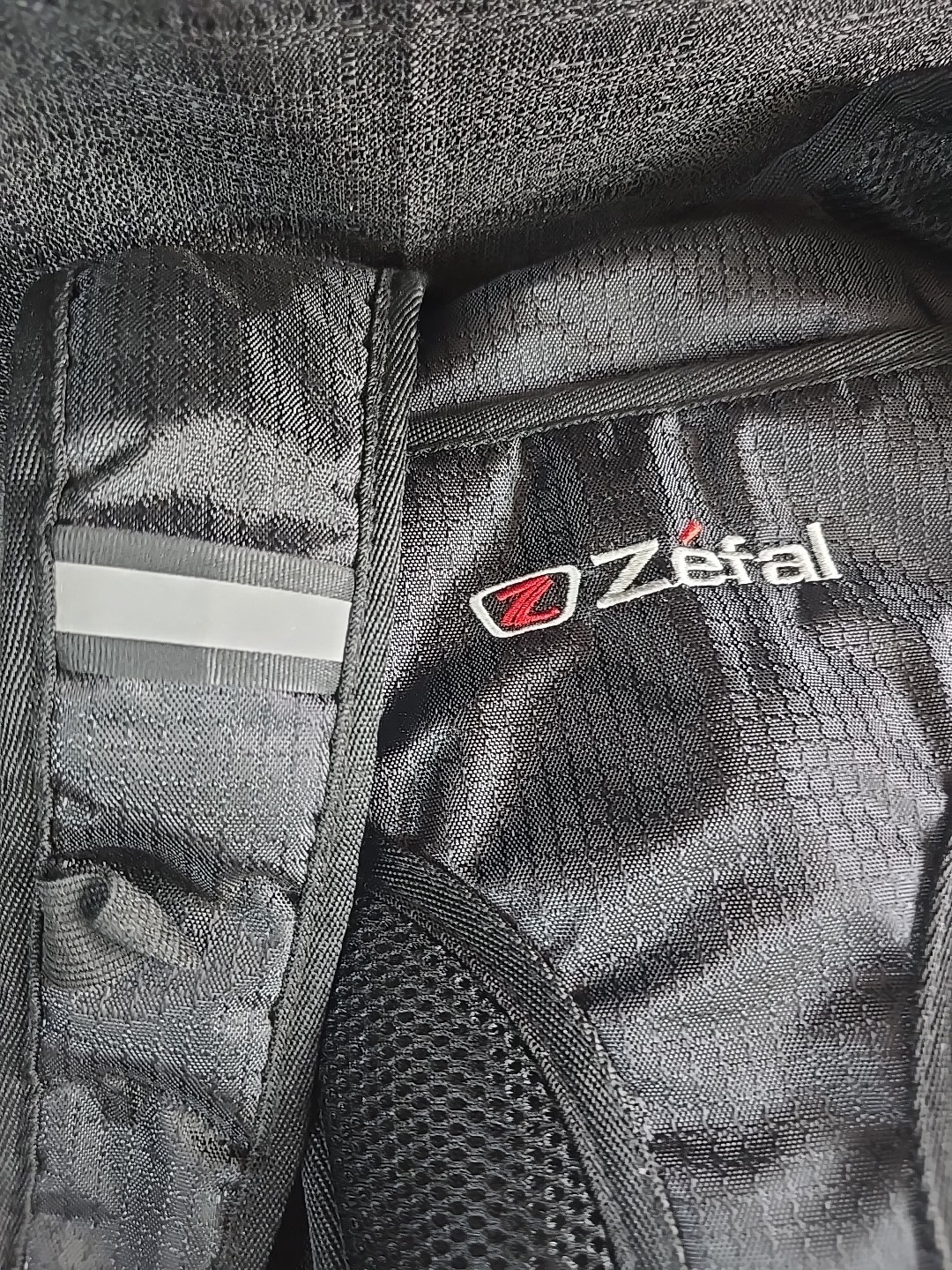 ZEFAL Hydro Enduro Water Backpack N/Red Bladder Not Included