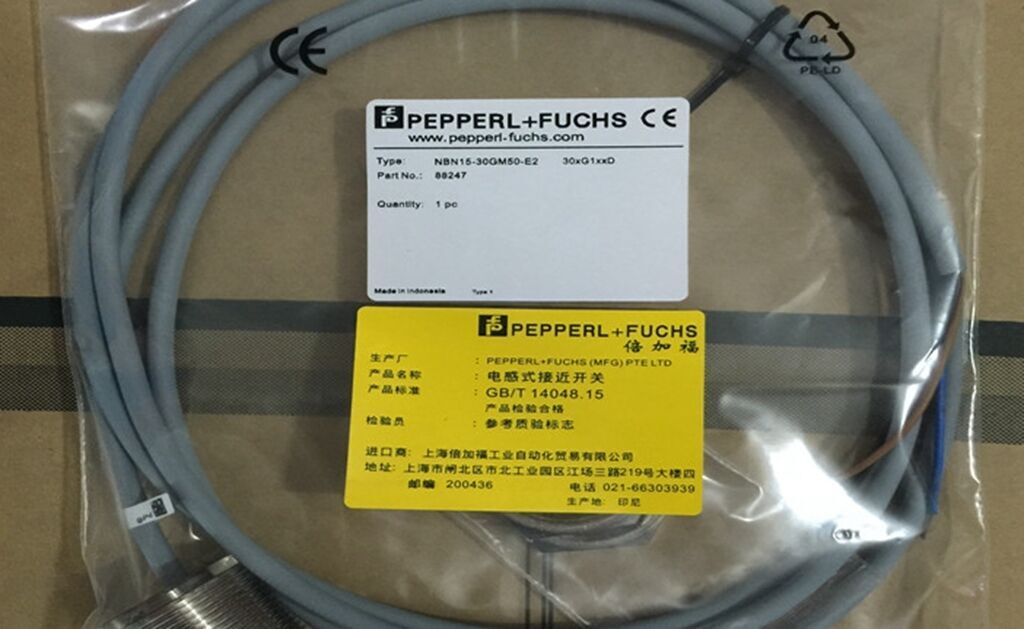 NEW For NBN15-30GM50-E2 PLC INDUCTIVE SENSOR