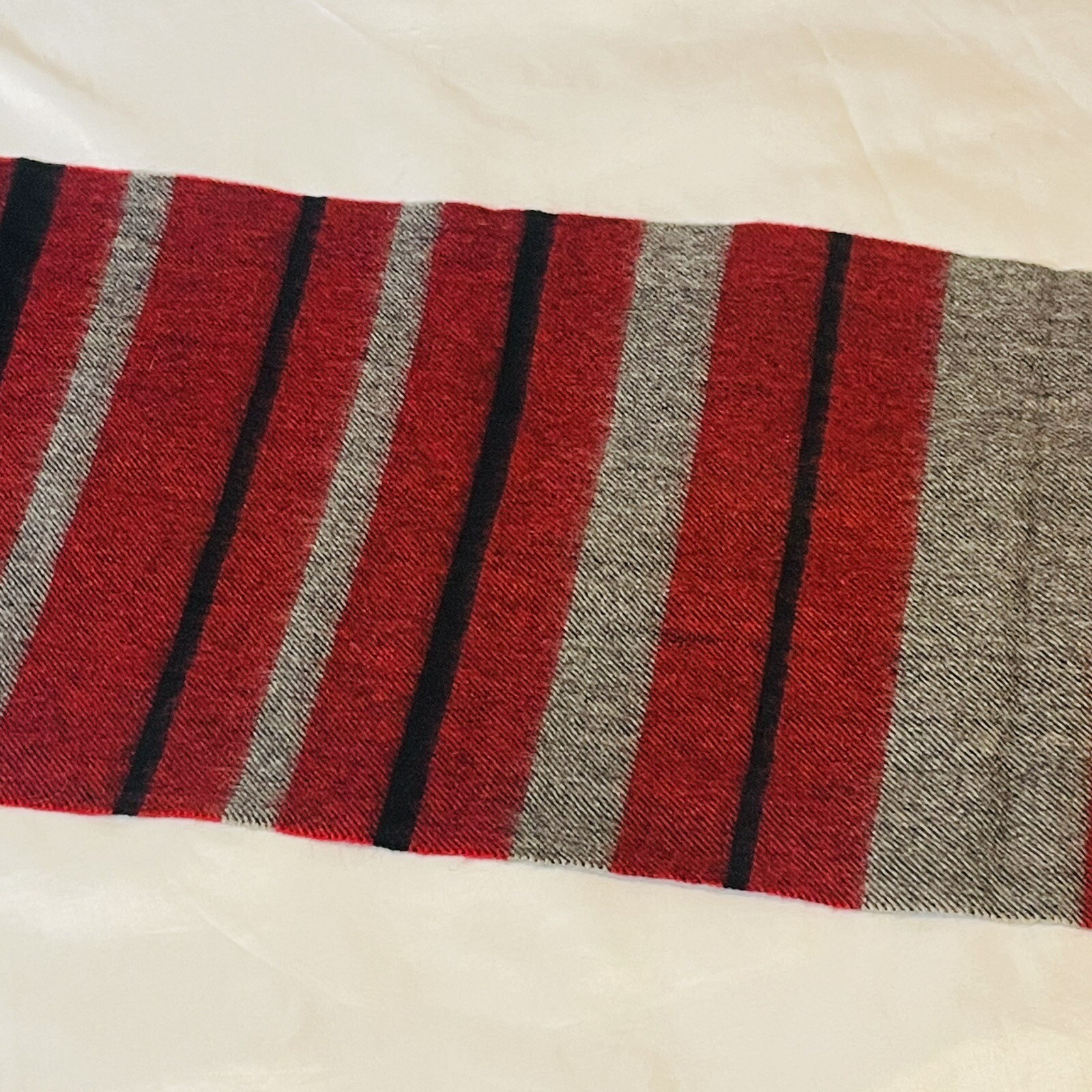 Wool Acrylic Scarf Phenix
