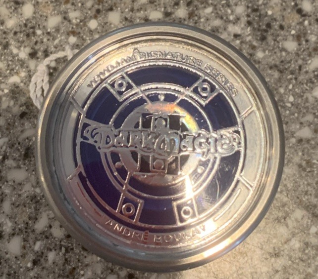 YOYOJAM DARK MAGIC II. BLUE. PRE OWNED.