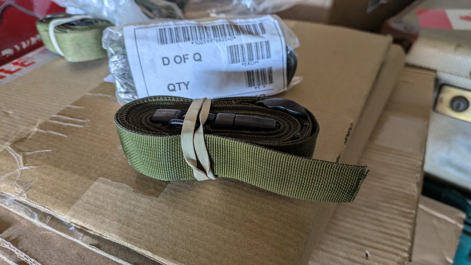 SA80 Rifle Sling, Genuine British Army Issue, Green, Unused.