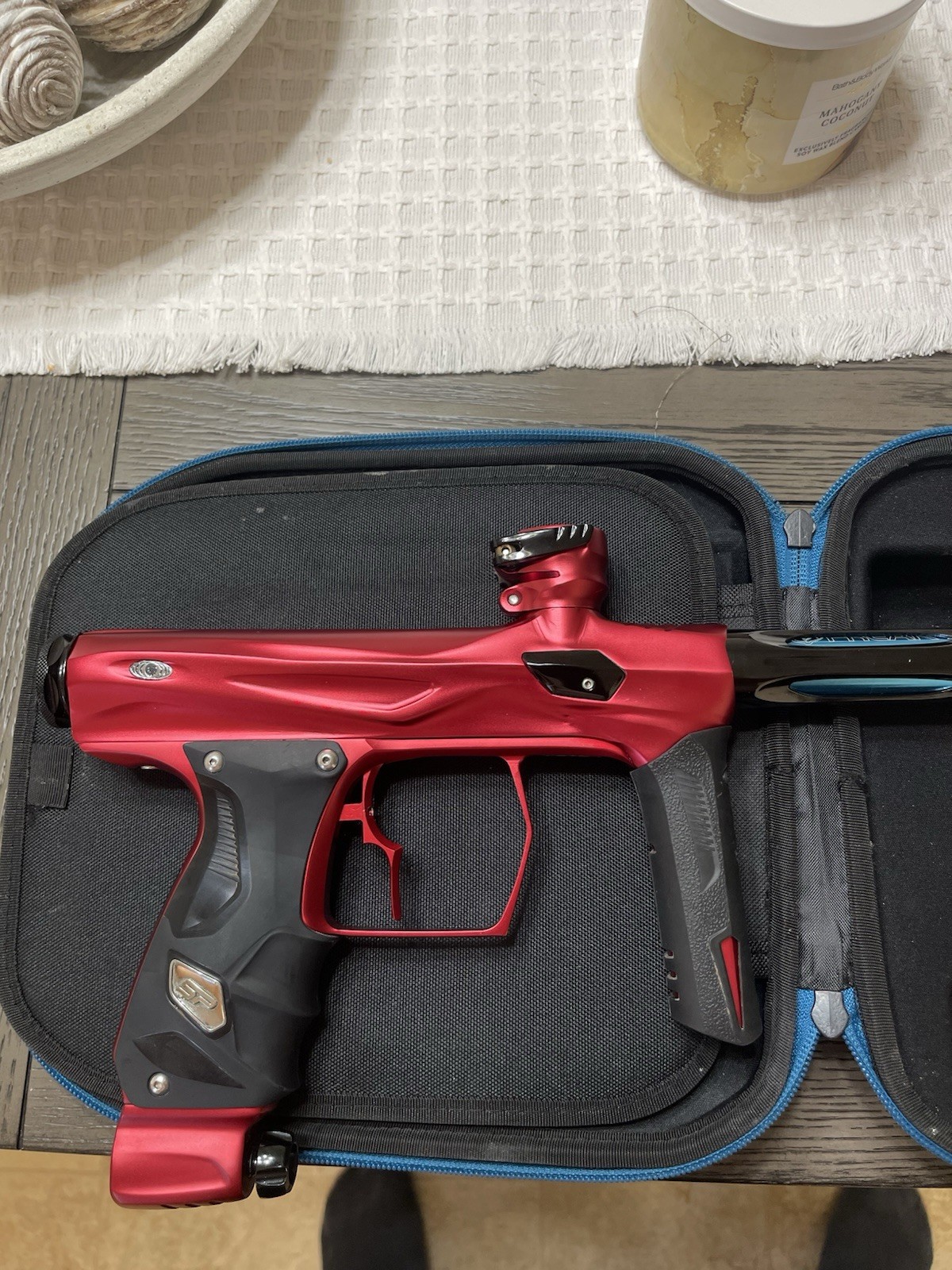 Shocker Amp Paintball Marker Gun Red with Case and Accessories Works Great
