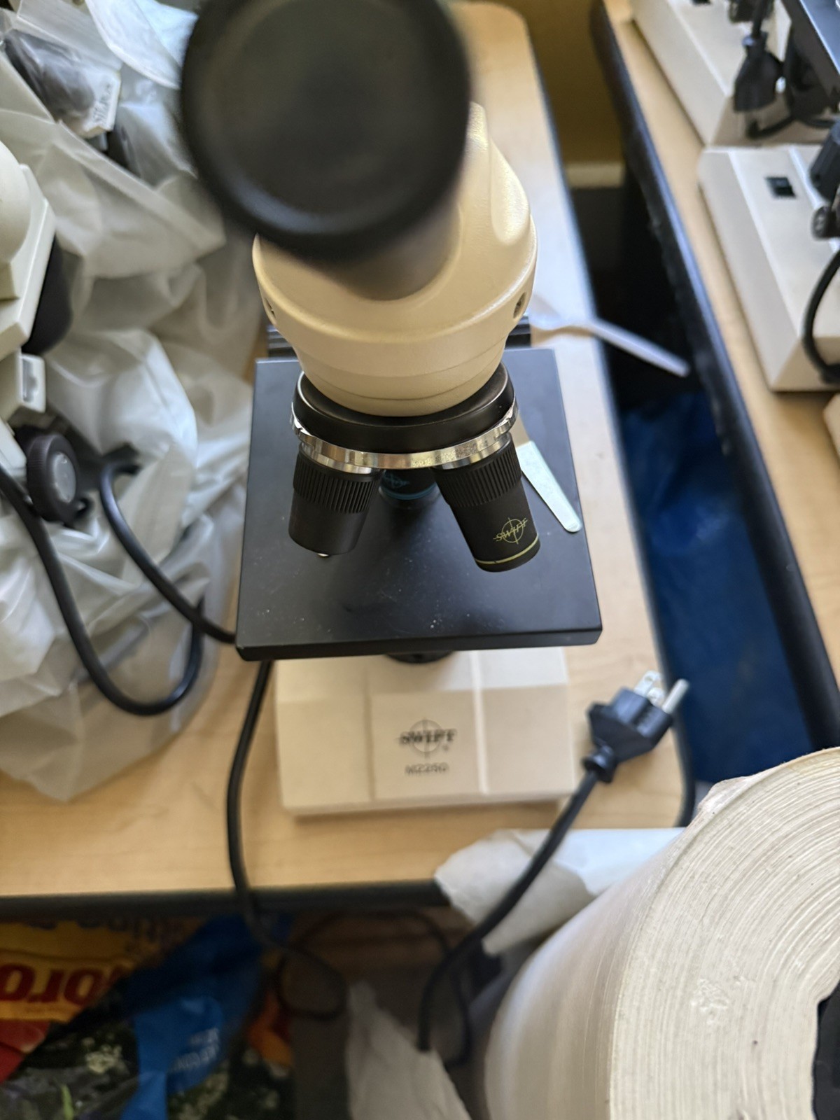 Swift Compound Microscope M2250