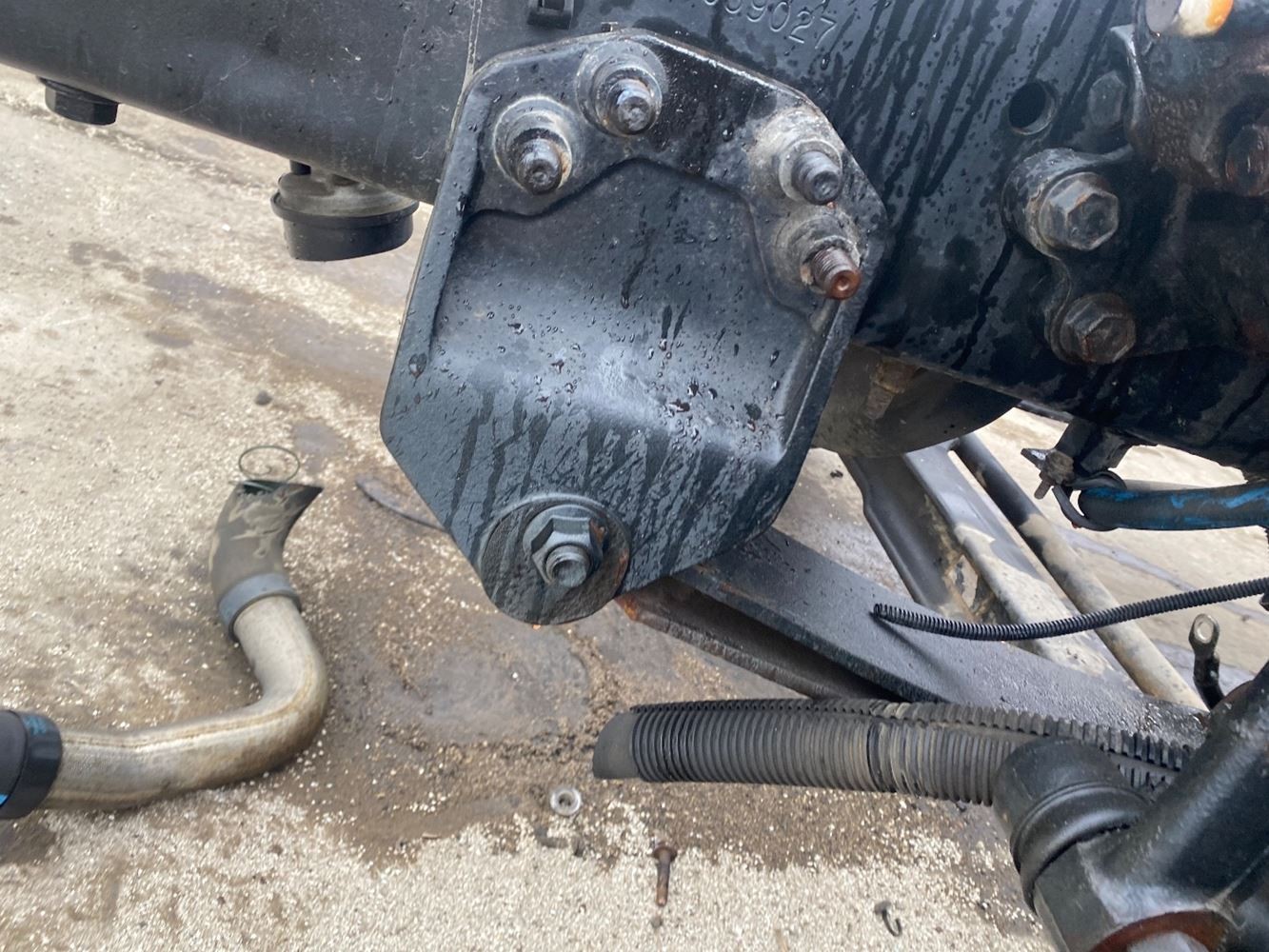 Front Leaf & Springs N/A Used P-13413
