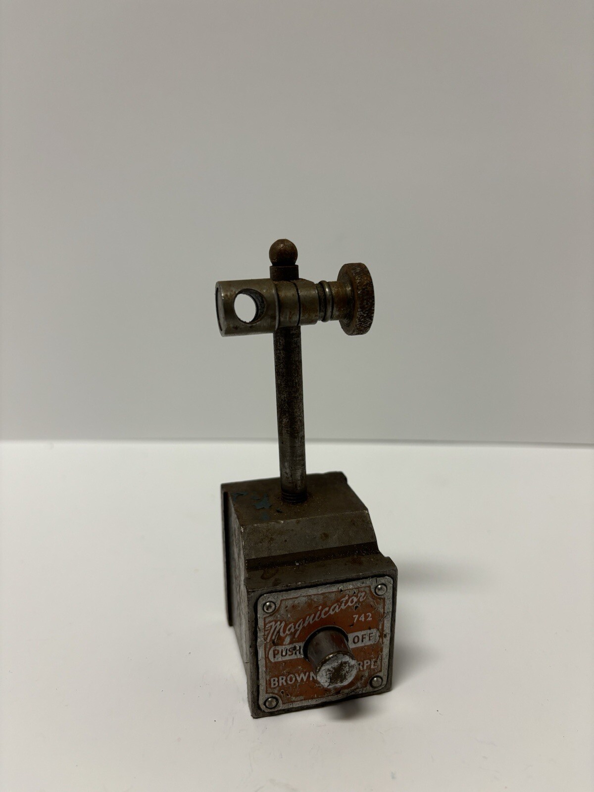 Brown And Sharpe 742 Magnicator Magnetic Base (Working)
