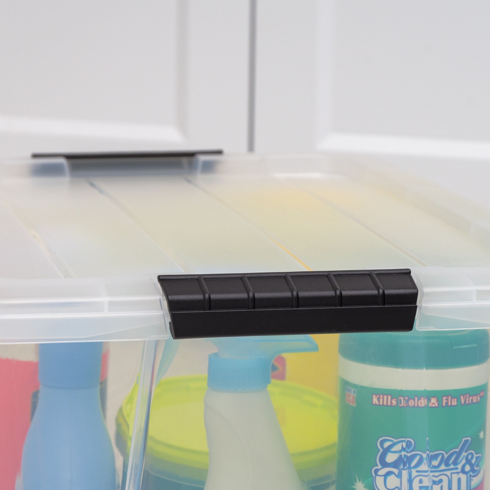 32 Qt. Plastic Storage Bin with Lid, Stackable Storage Containers, Tote