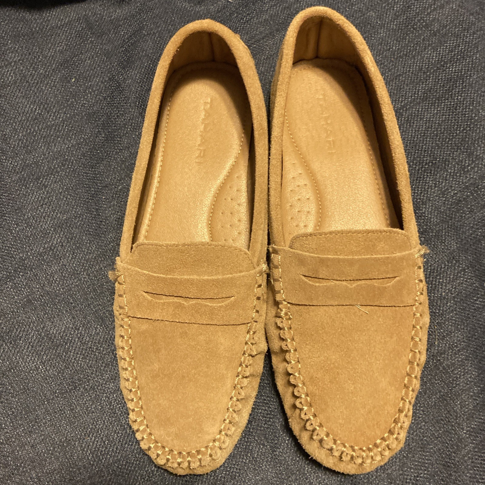 Tahari Driving Shoes Size 9