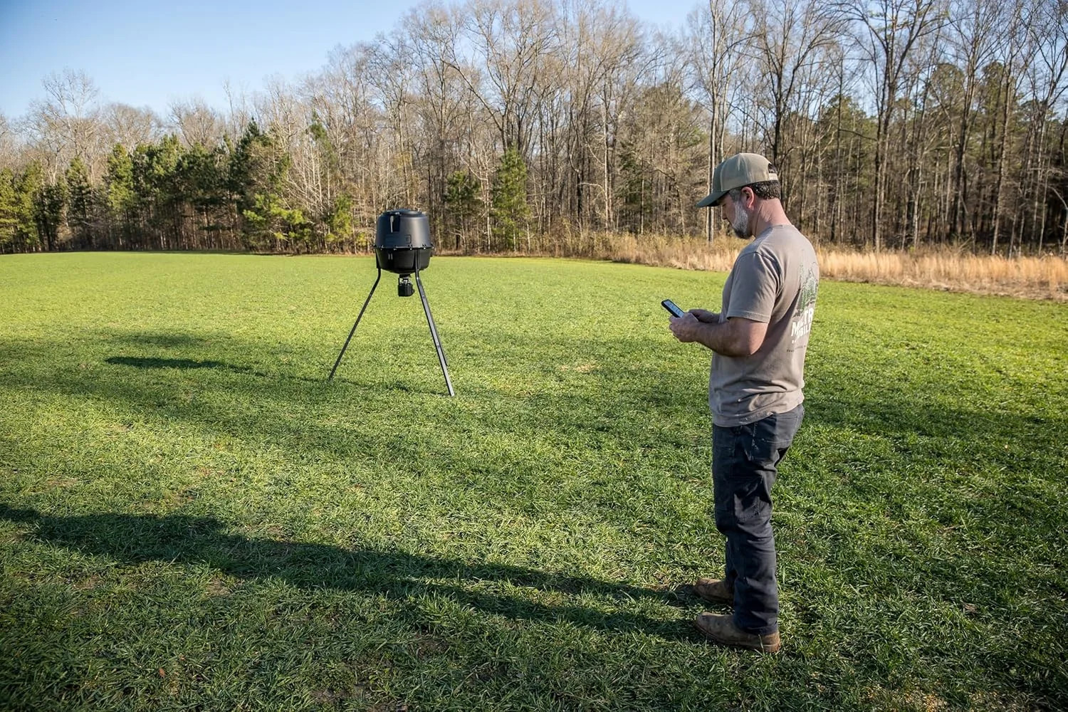 Moultrie Pro Hunter III Feeder Kit - Bluetooth App Control | Bluetooth App Contr
