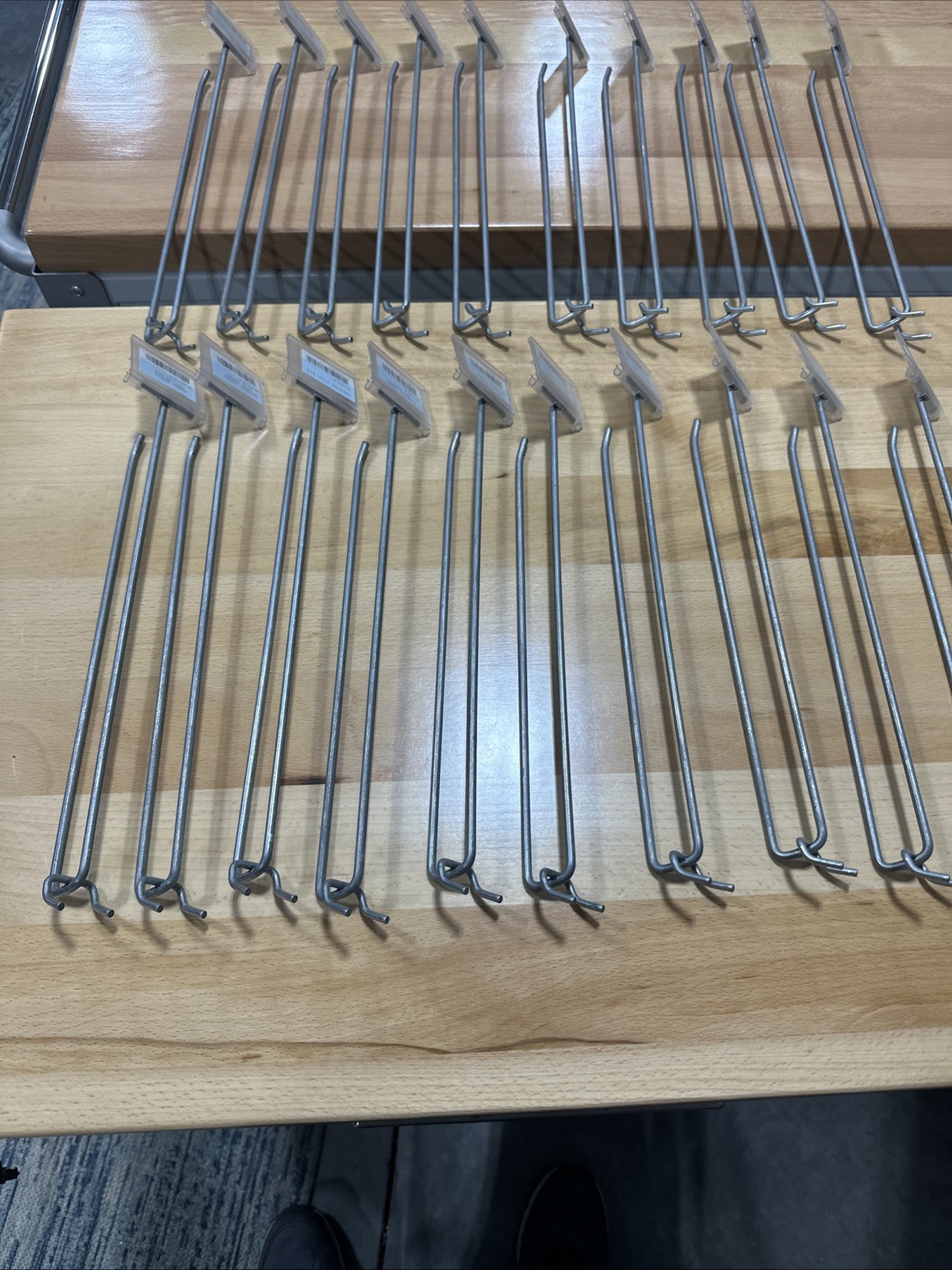 20 PACK 11 Inch 1/8" Peg Hooks with Label Holder 3/16 & 1/4 Pegboard