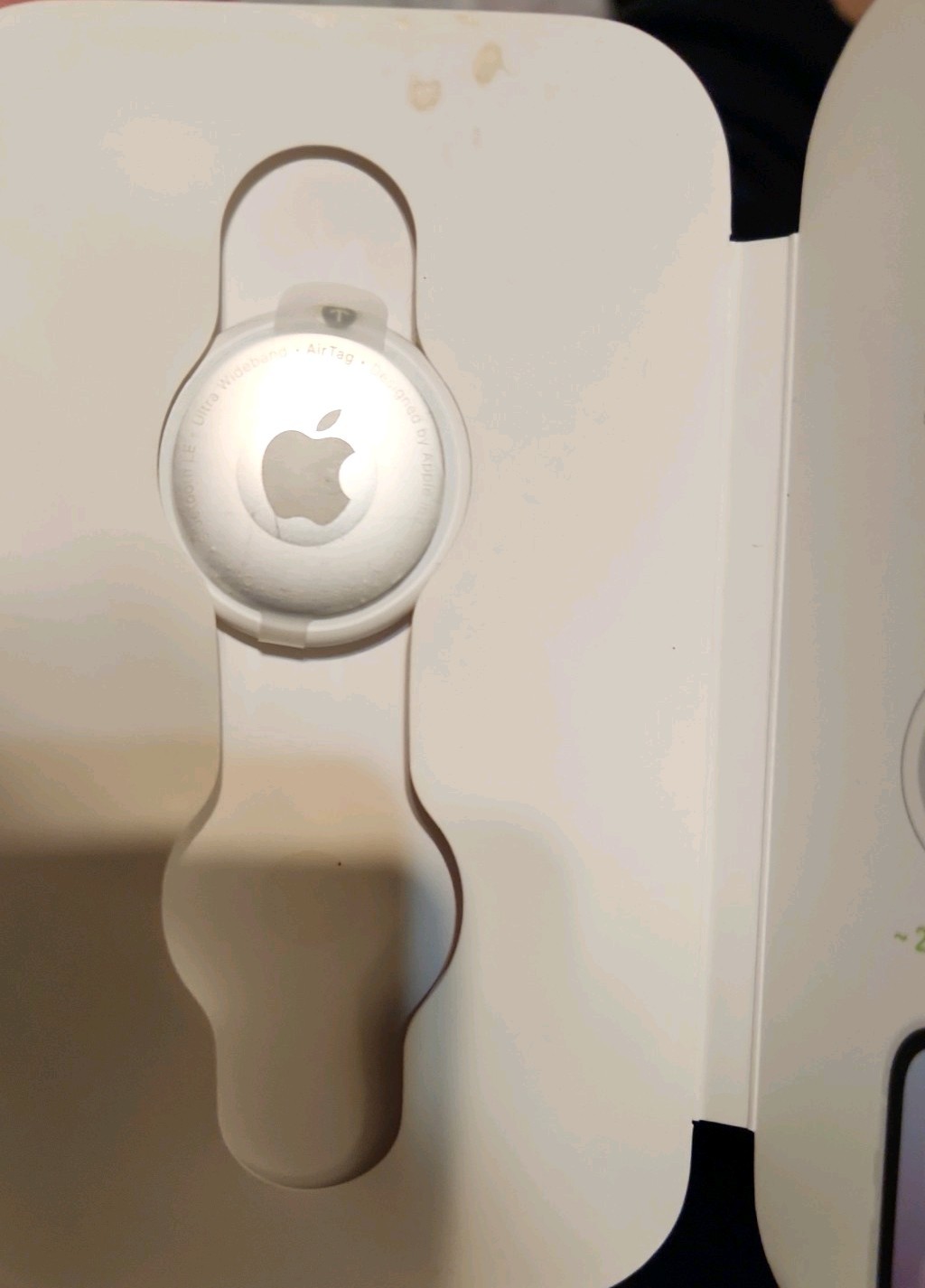 NEW Apple AirTag Authentic Original Air Tag iPhone & iPAD MX532AM/A OEM A2187