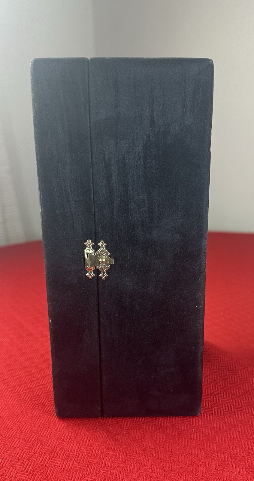 1974 GLENLIVET SINGLE MALT SCOTCH WHISKY Empty BOTTLE & BOX