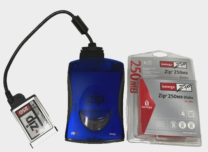 Iomega Zip Drive Z250USBPCM External Blue w/ Host Adapter Cables + 4 New Disks