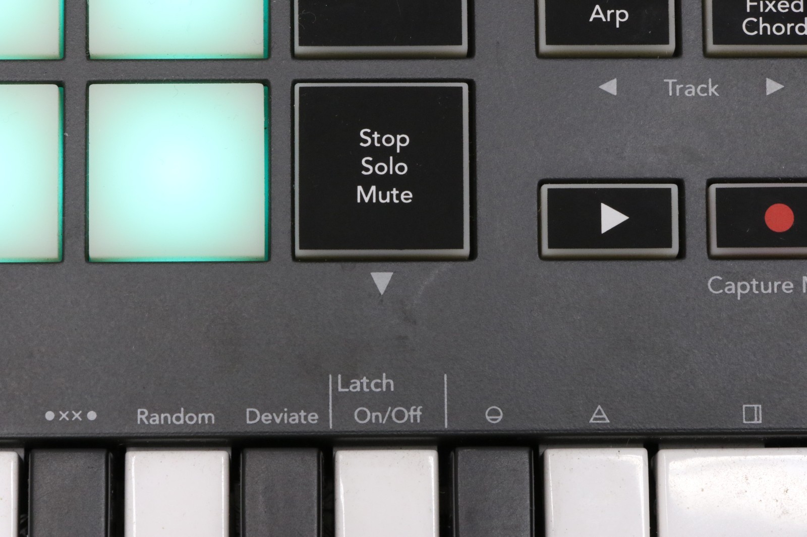 Novation Launchkey Mini MK3 25-Key Midi Keyboard Controller With USB Cable