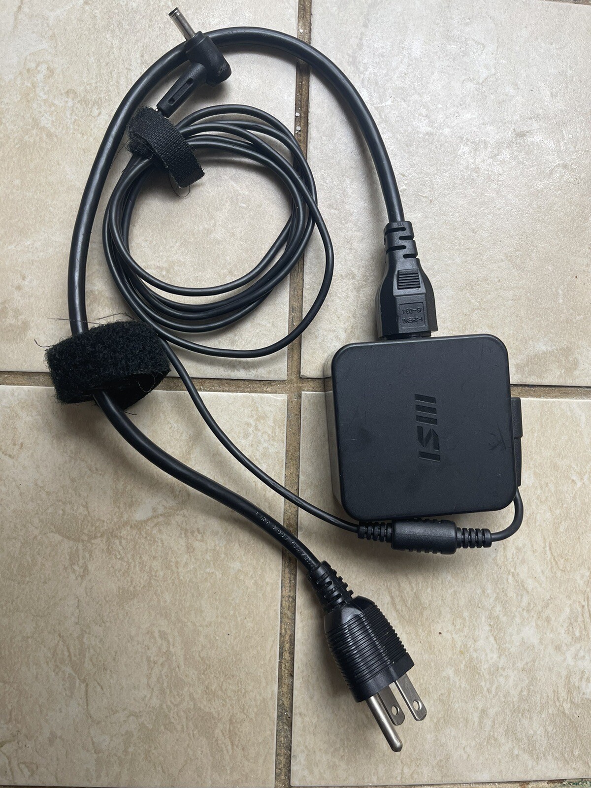 MSI Modern 14 B10MW