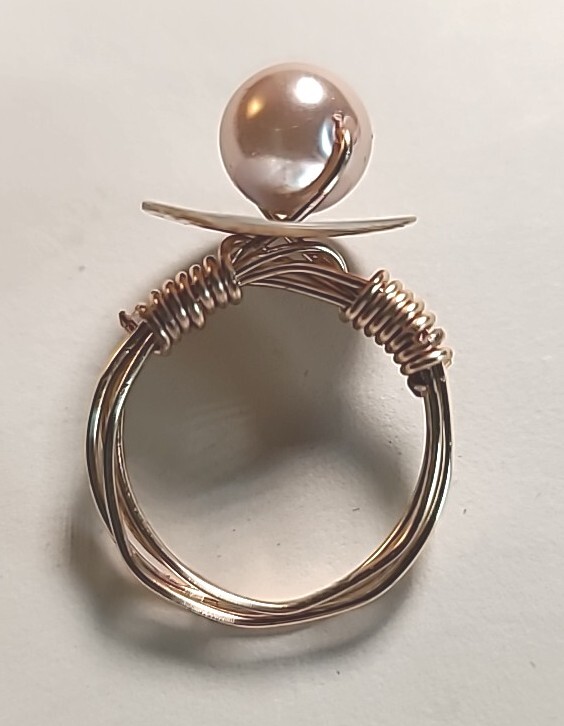 NEW Handmade Wire Wrapped Ring Goldtone Pink Colored Beaded Size 8