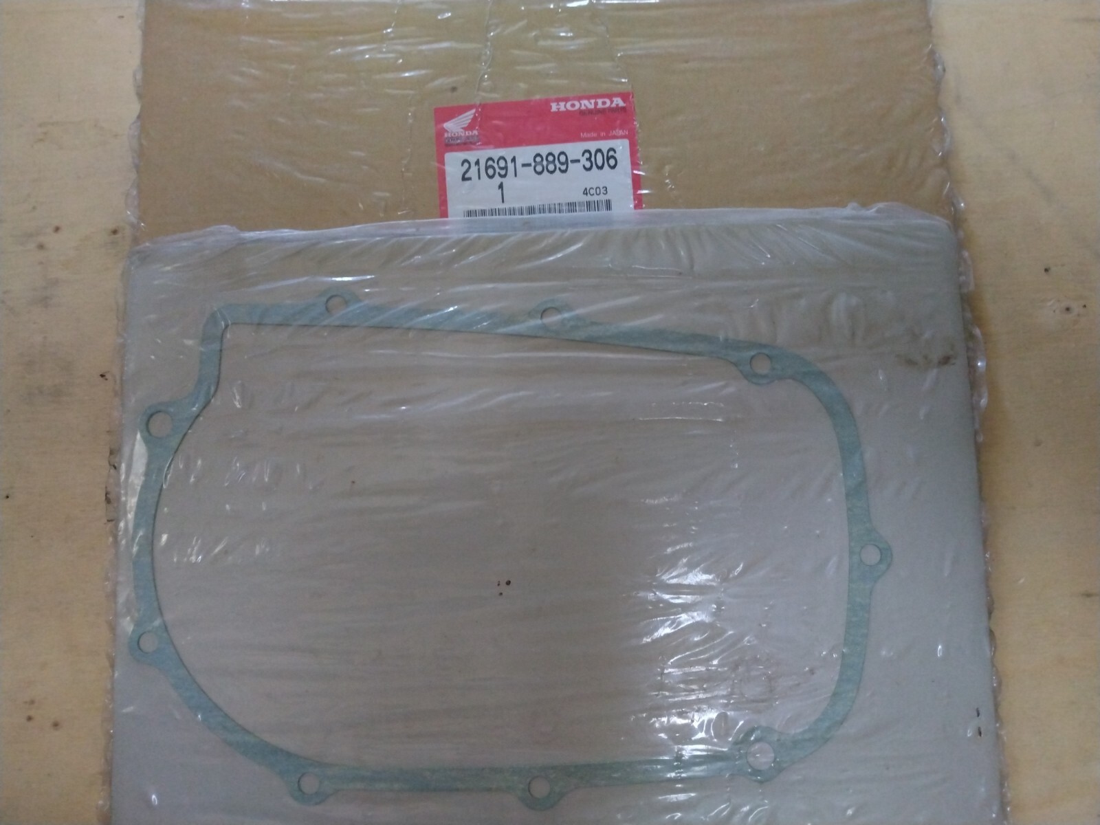 OEM   HONDA  GX340  GX390  Reduction Cover Gasket     21691-889-306