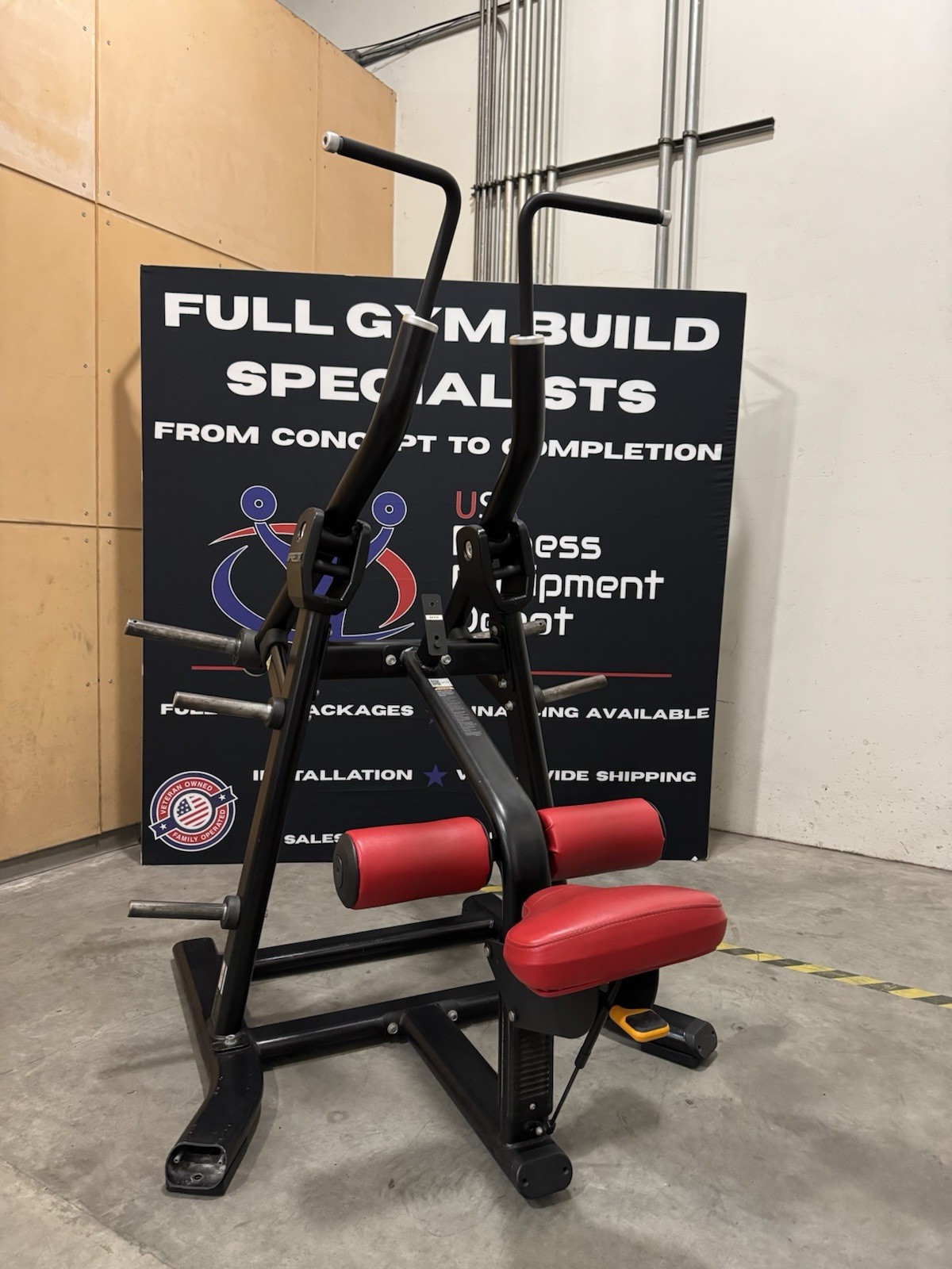 Precor Discovery Series Lat Pulldown
