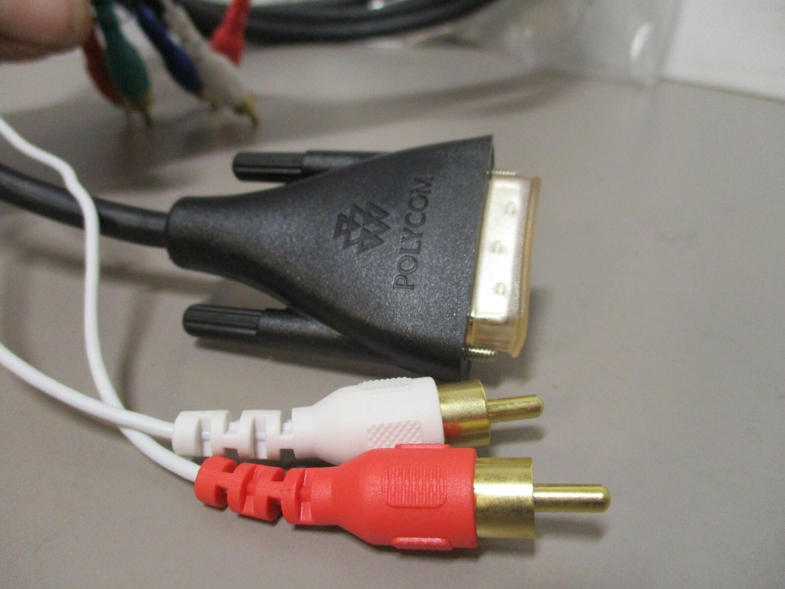 Polycom 2457-24772-001 Cable DVI+2RCA to 5 RCA 3m
