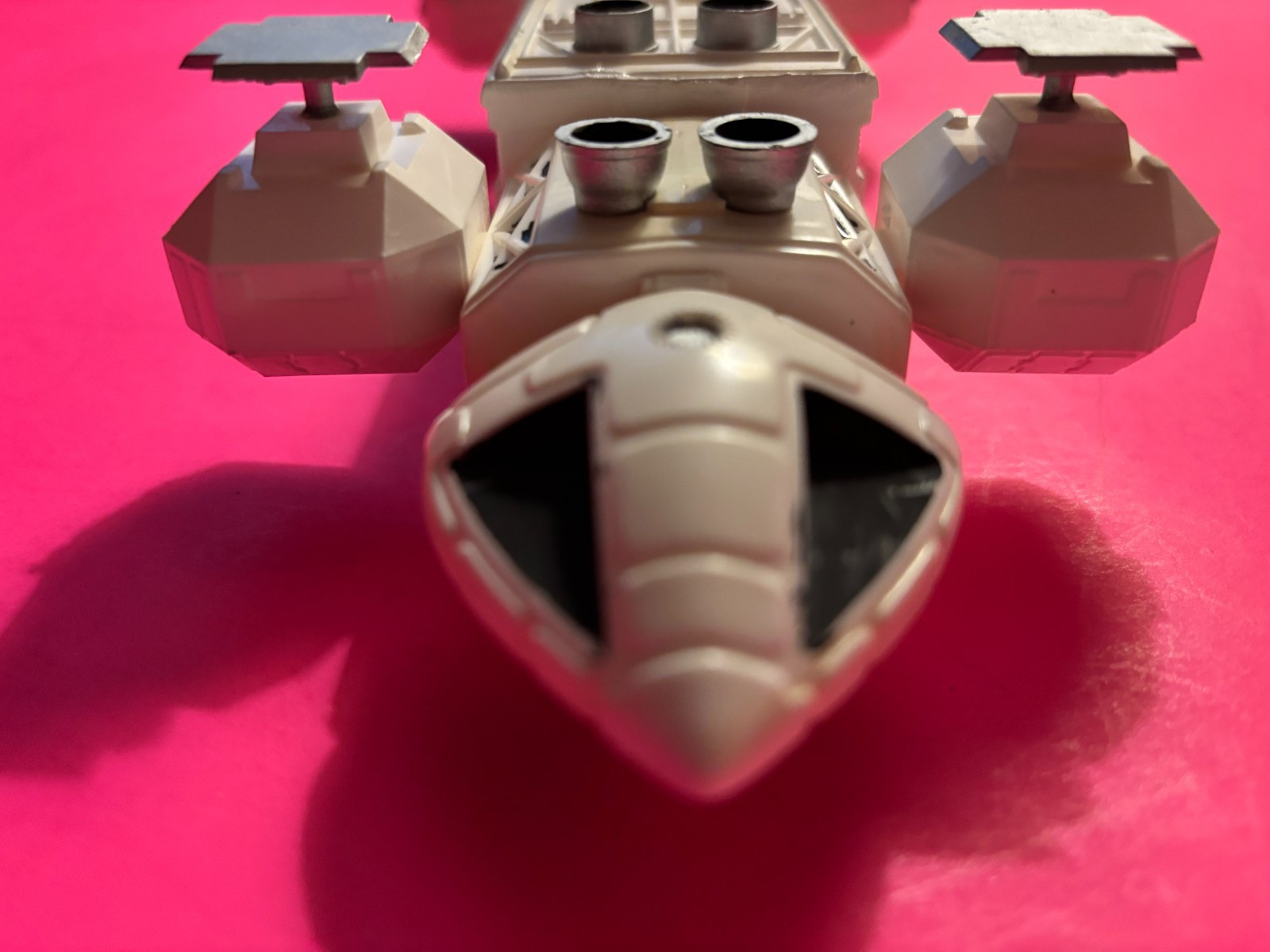 SPACE 1999 EAGLE TRANSPORTER MODEL BUILT UP & PAINTED COOL LOOK!!