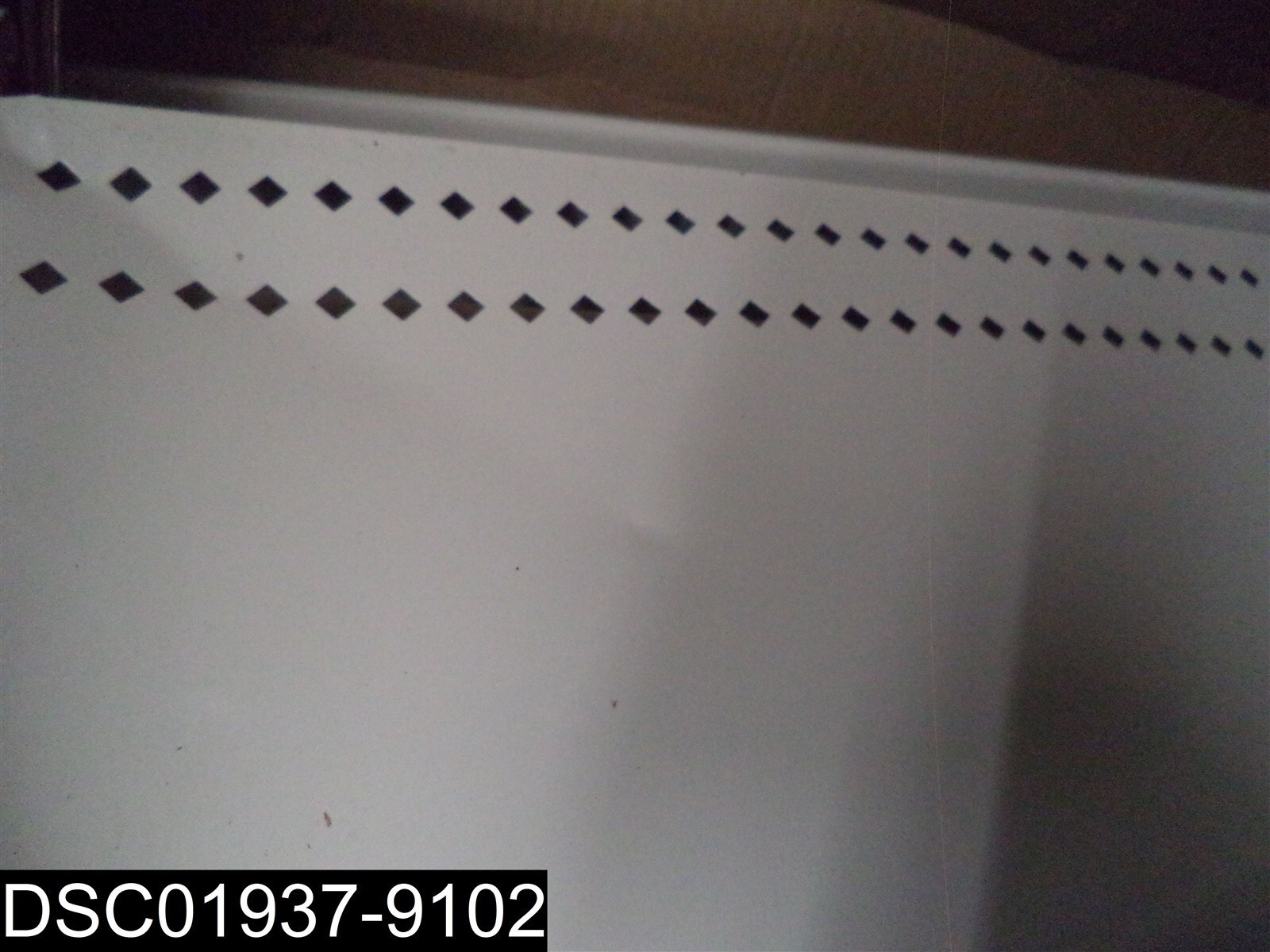 Dented: AS0028 QTY=2: Lozier DL Shelf Multiple Position 18" X 3' Cool White