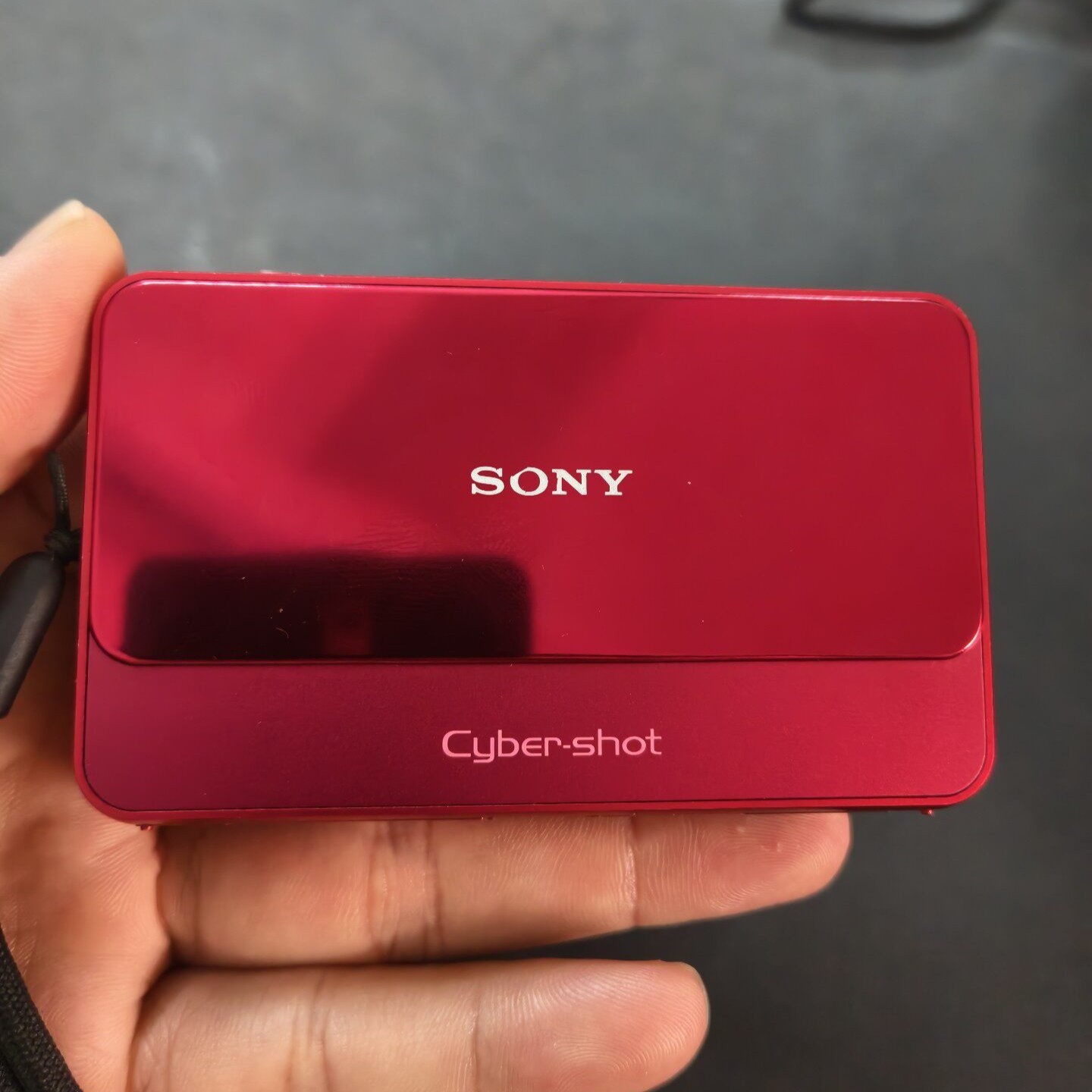 Sony Cyber Shot DSC-T110 Digital Camera 16.1 MP 4x Optical Zoom CCD Sensor - Red