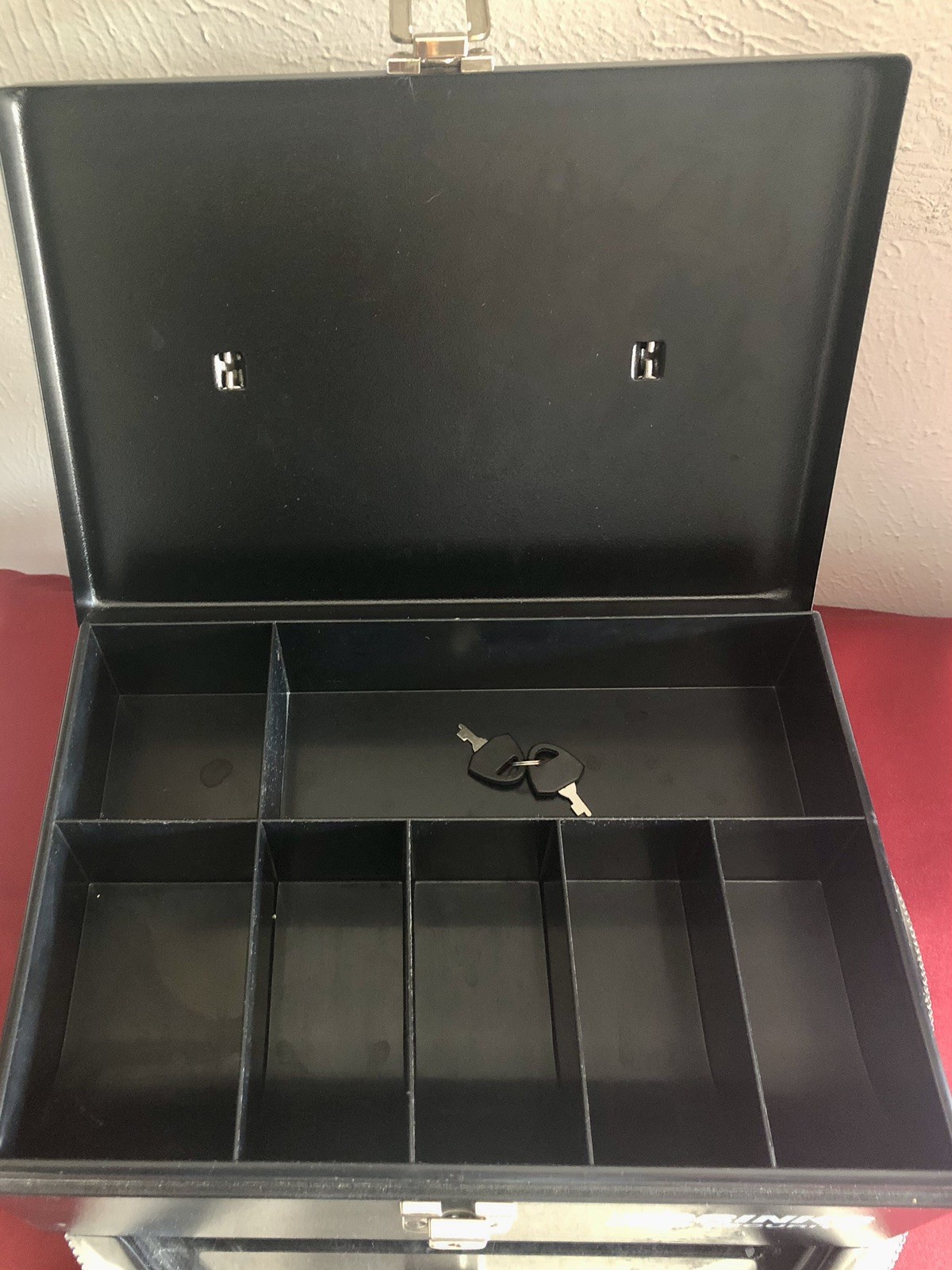 Brinks Black Portable Home Security Deluxe Locking Cash Box With 2 Keys