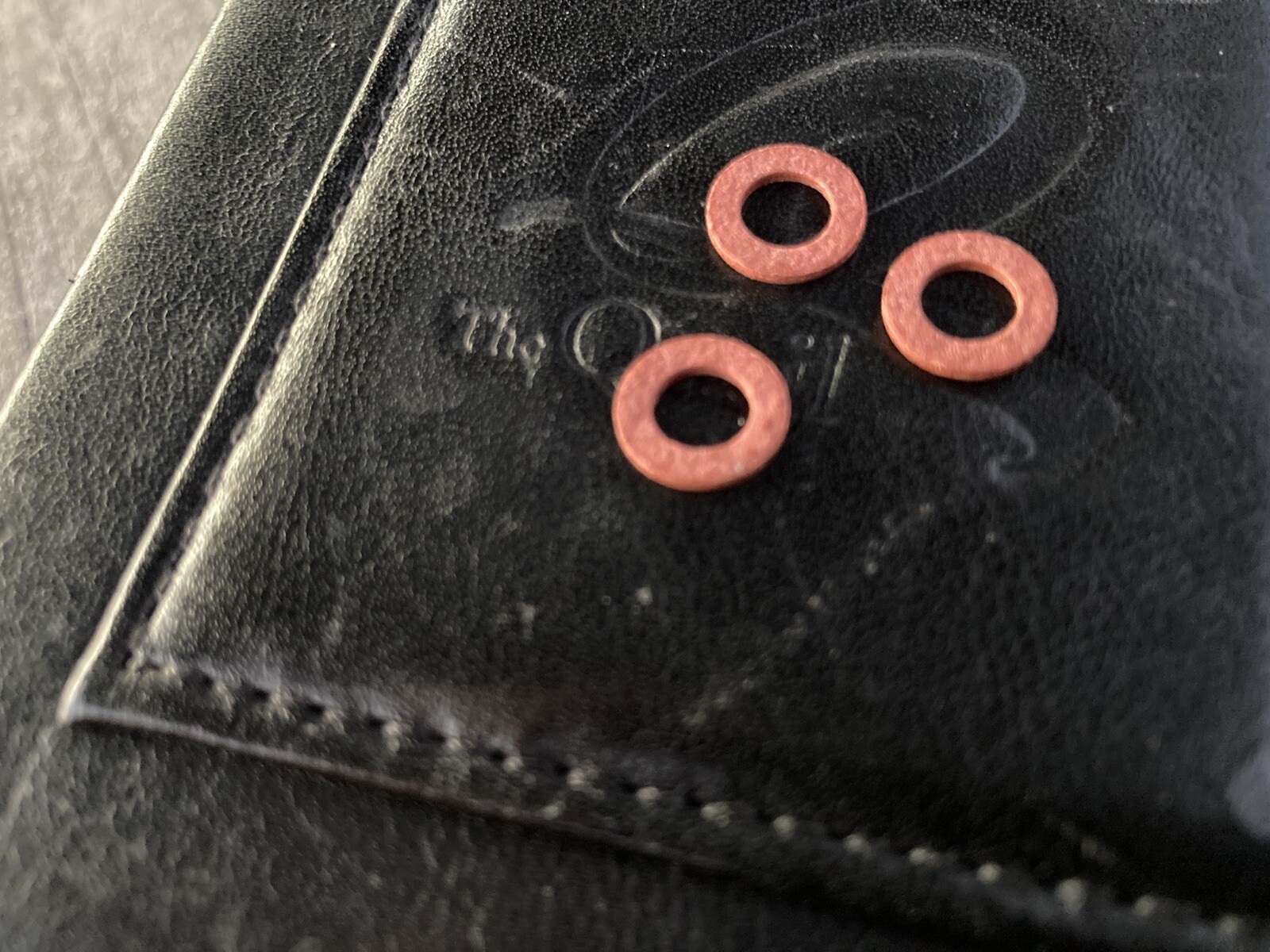 Vintage 1961-68 Honda CA Dream Fuel Petcock 5mm Red Fiber seal Washers; Set of 3