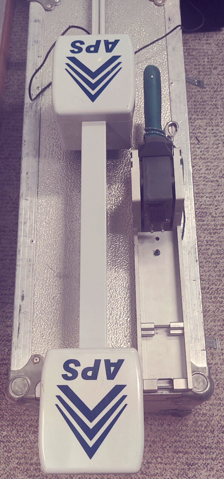 Azimuth Pointing System (APS) Multiwave Antenna Alignment Tool APS-BT1