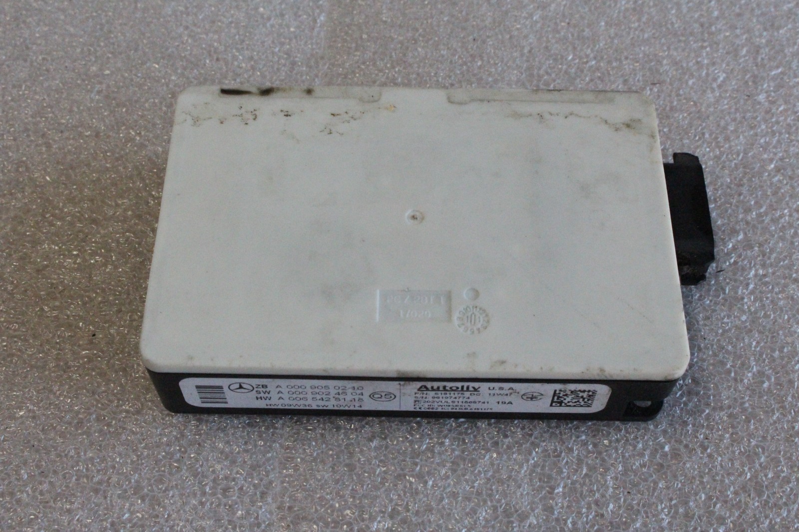 Mercedes Bumper Radar Sensor Control Unit Module Blind Spot Detection Warning