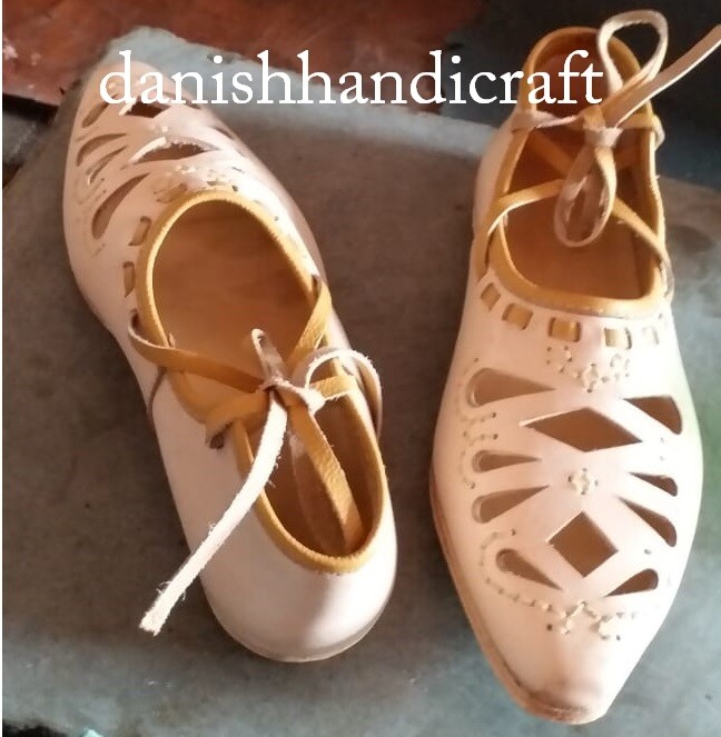 Roman Leather Shoes Handcrafted Roman Leather Shoes Authentic Roman Footwear