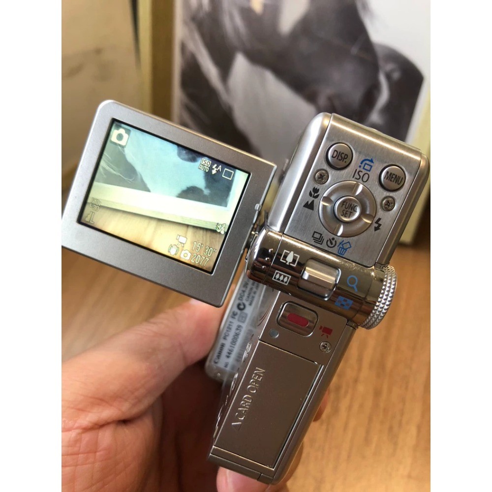 Canon PowerShot TX1 Digital Camera 7.1 MP 10x Optical Zoom Image Stabilization
