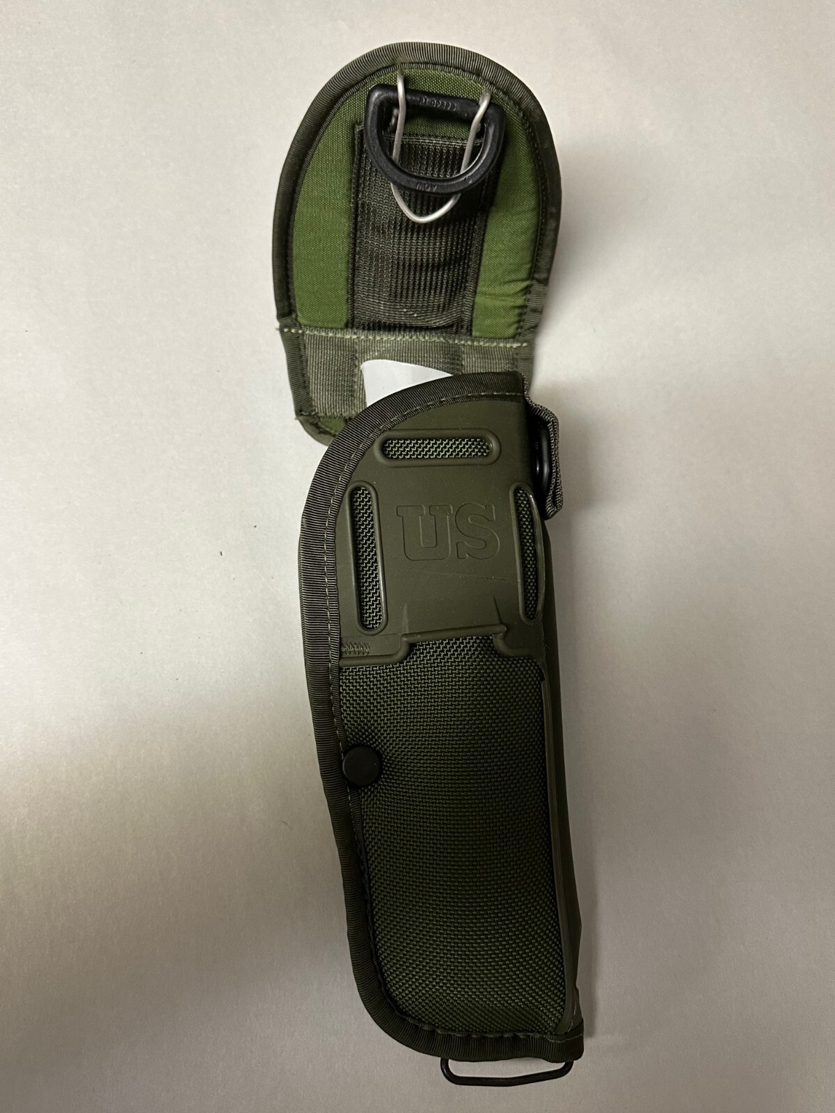US GI BERETTA 92 NYLON O.D. HOLSTER RIGHT HAND. NEW IN PACKAGE.