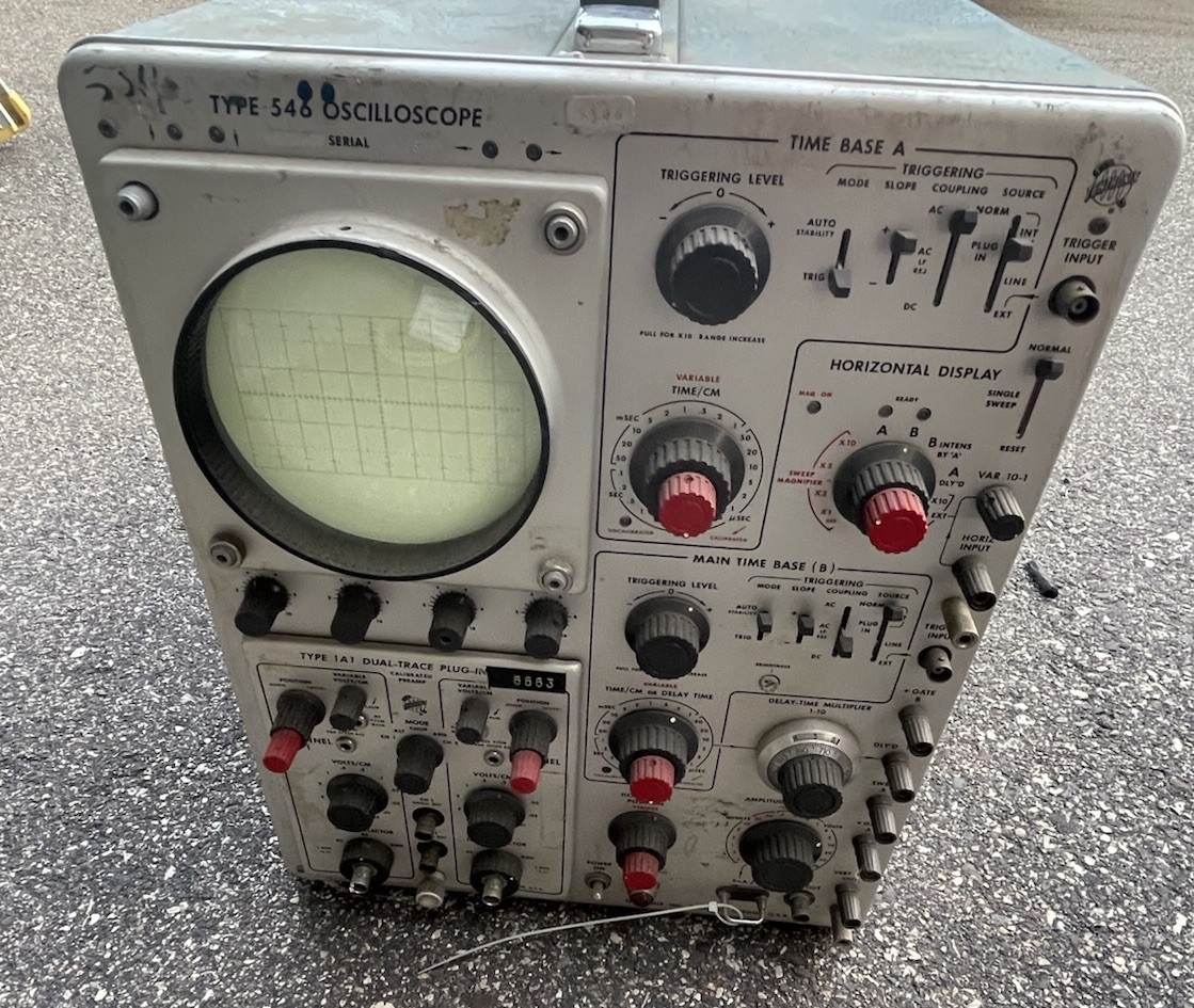 Tektronix Type 546 Oscilloscope Vintage 50MHz Tube Test Equipment Untested