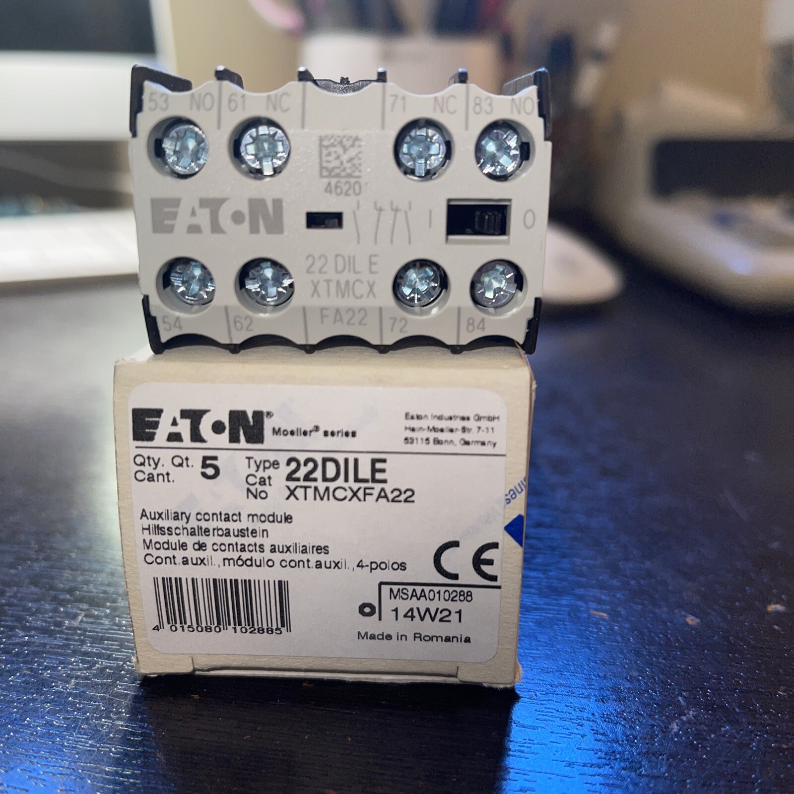 MOELLER. 22DILE. AUXI. FRONT MOUNT.