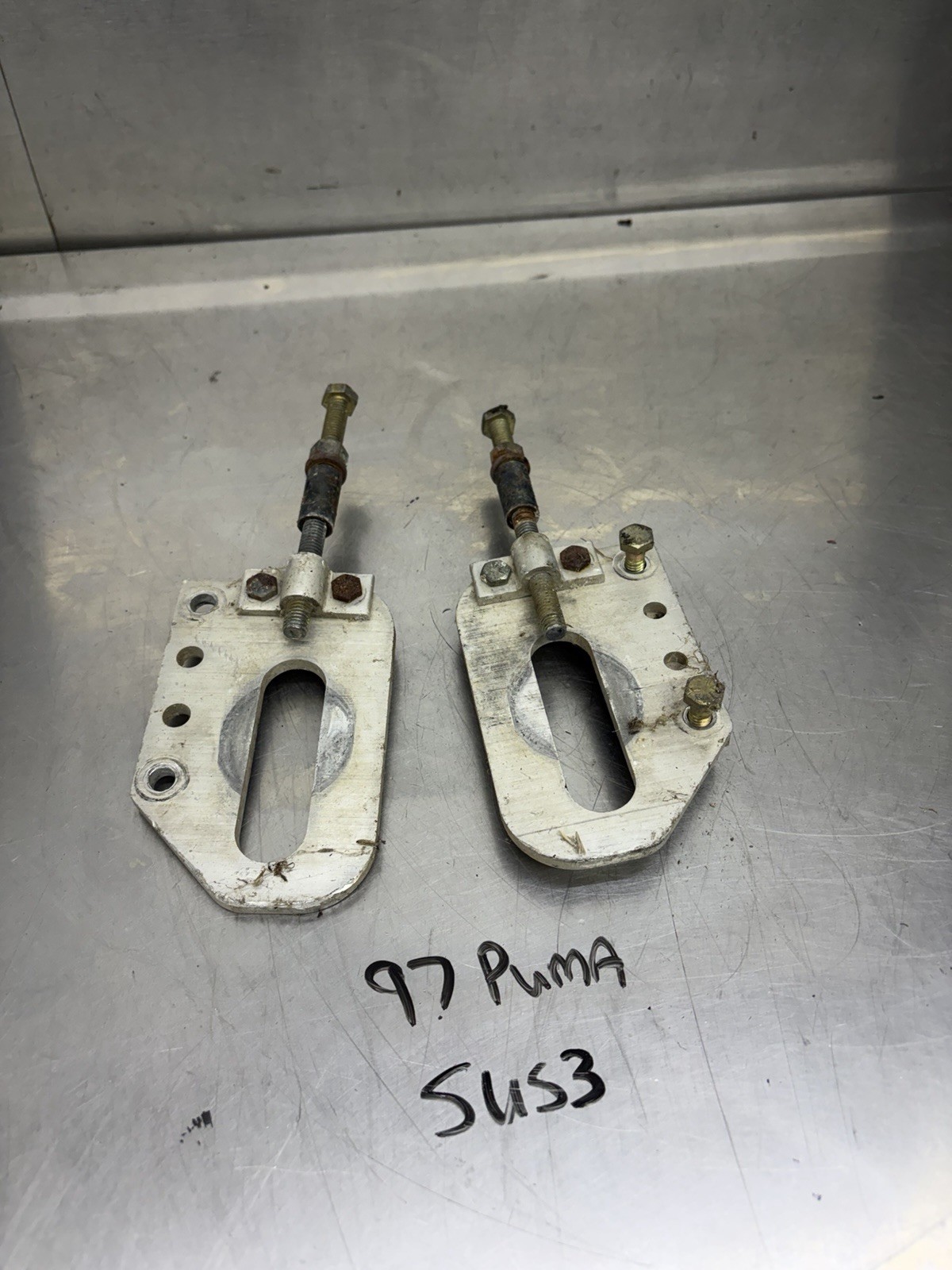 97 98 99 Arctic Cat Jag Puma Panther 340 440 Skid Track Tension Adj Bolt Plate 2