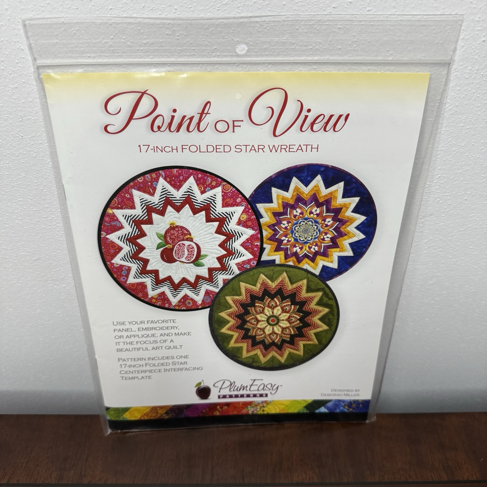 Plum Easy Point of View 17-in Folded Star Wreath Pattern 1 Interfacing Template
