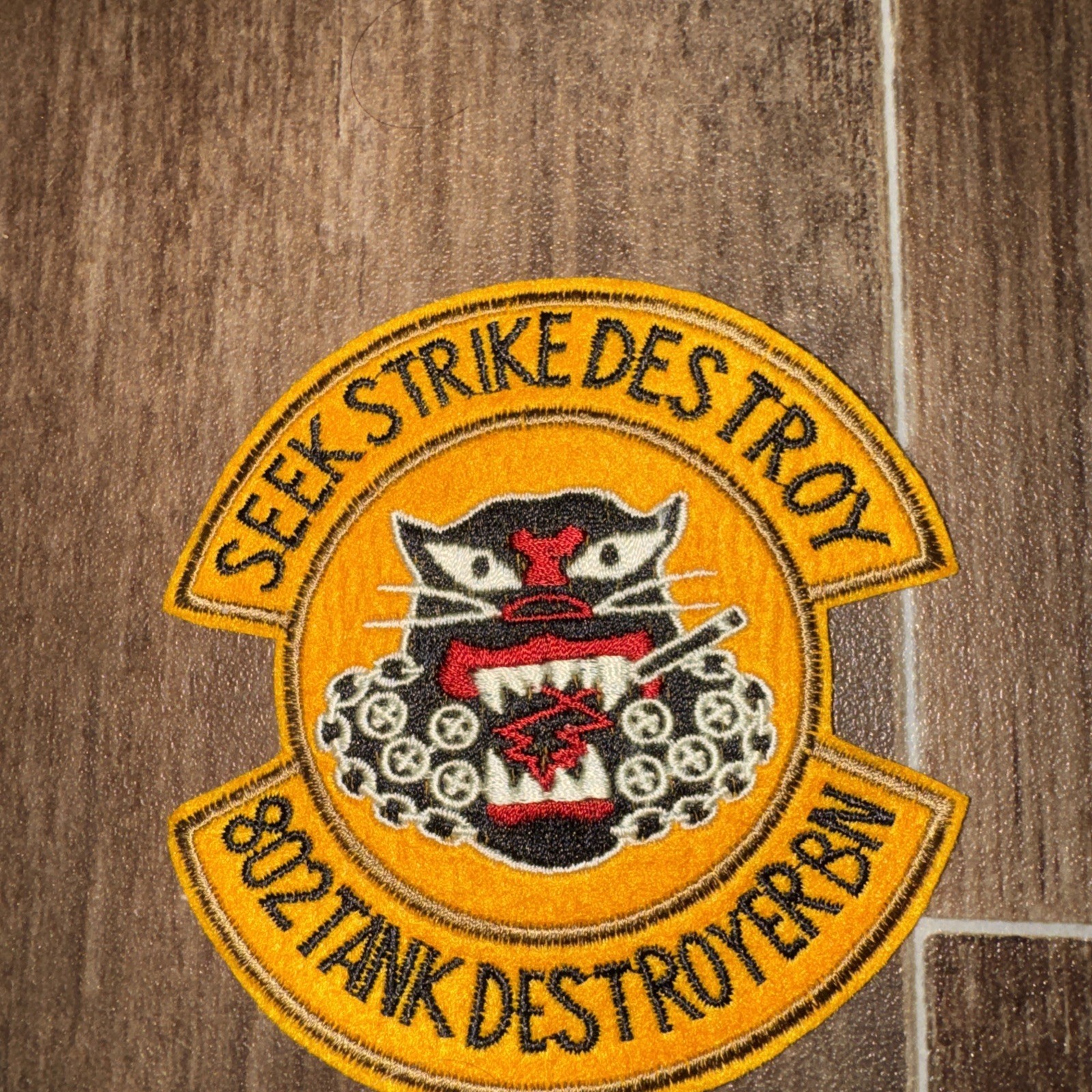 802nd TANK DESTROYERS - Patch - Seek, Strike, Destroy - Normandy - WWII - D.644