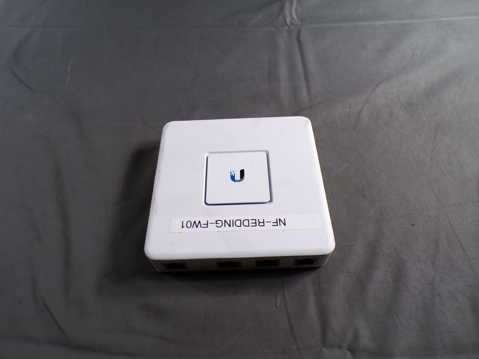 UBIQUITI NETWORKS UAP-AC-PRO