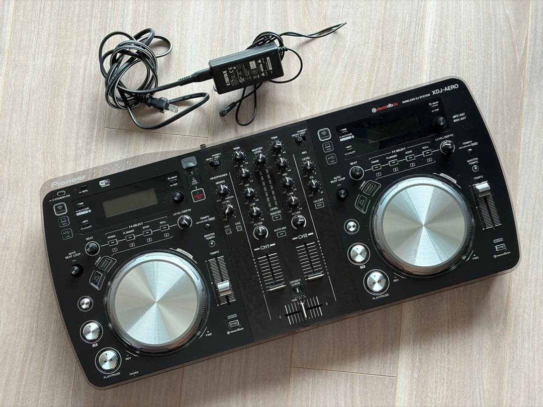 Pioneer DJ XDJ-AERO Wireless Home DJ System Tested Working w/ Box Excellent