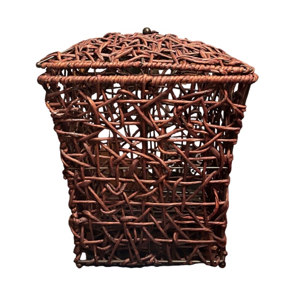 Vintage Rustic Brown Woven Basket Attached Lid Black Metal Frame 10”
